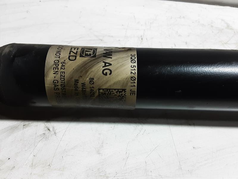 SCHOKBREKER ACHTER RECHTS Vw PASSAT 11/14 - 19