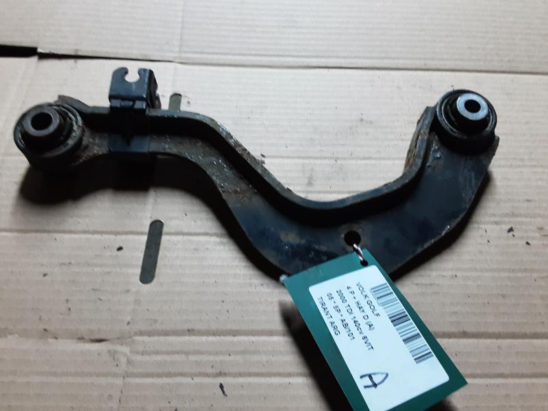 DRAAGARM ACHTER LINKS Vw GOLF V 11/03 - 08