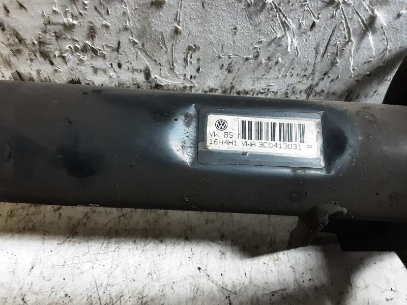 SCHOKBREKER VOOR RECHTS Vw PASSAT 10/00 - 02/05