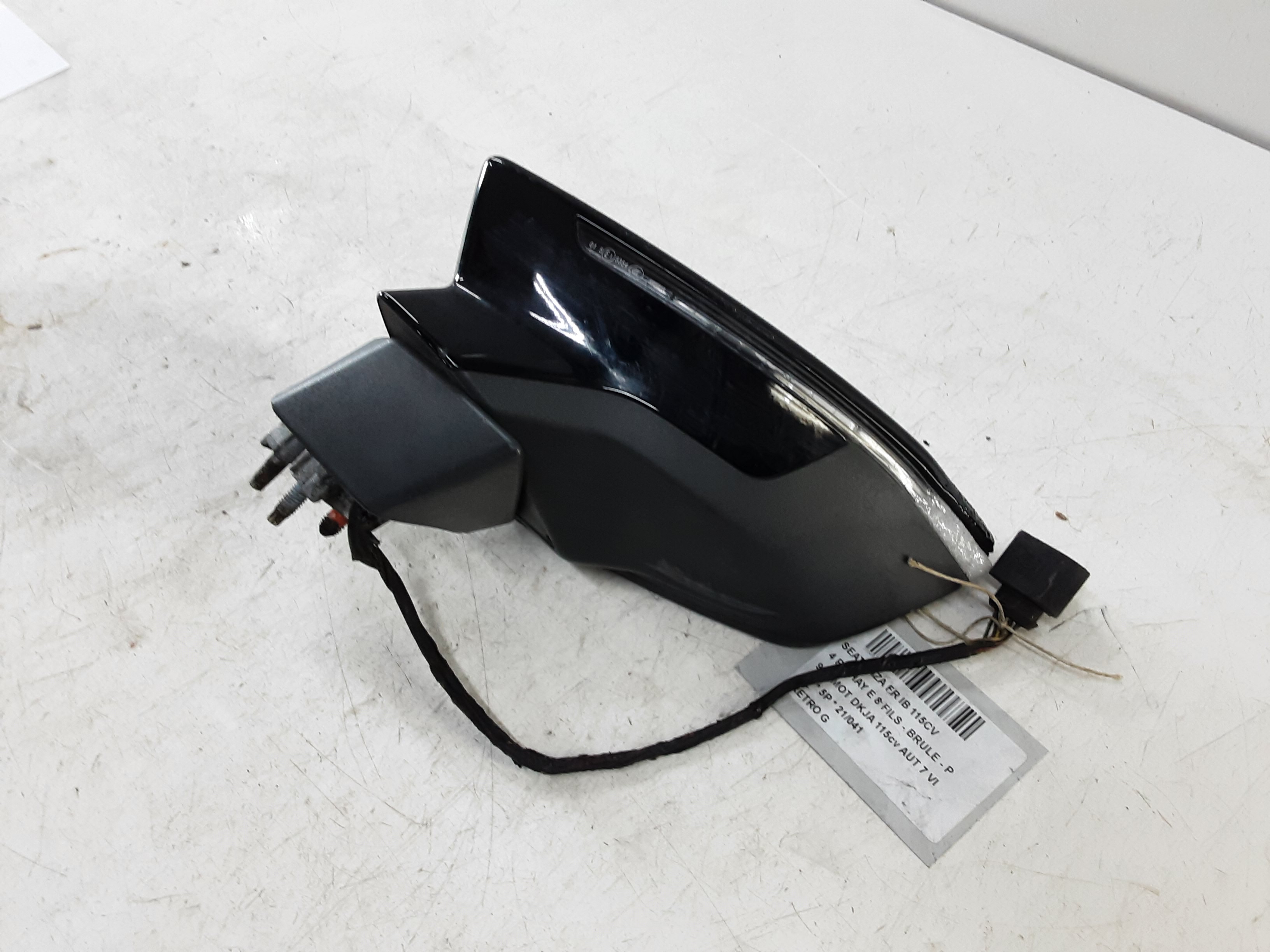 BUITENSPIEGEL LINKS Seat IBIZA MK5 (6F/KJ1) 5/17 - 2021
