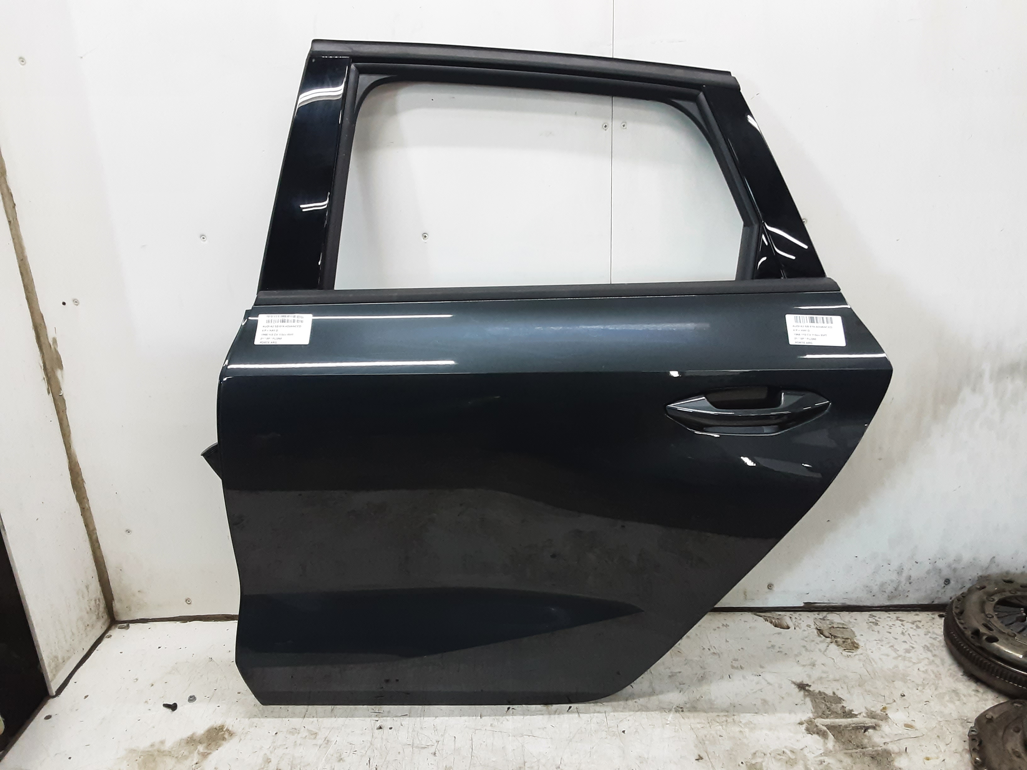 DEUR ACHTER LINKS Audi A3 5D/20+