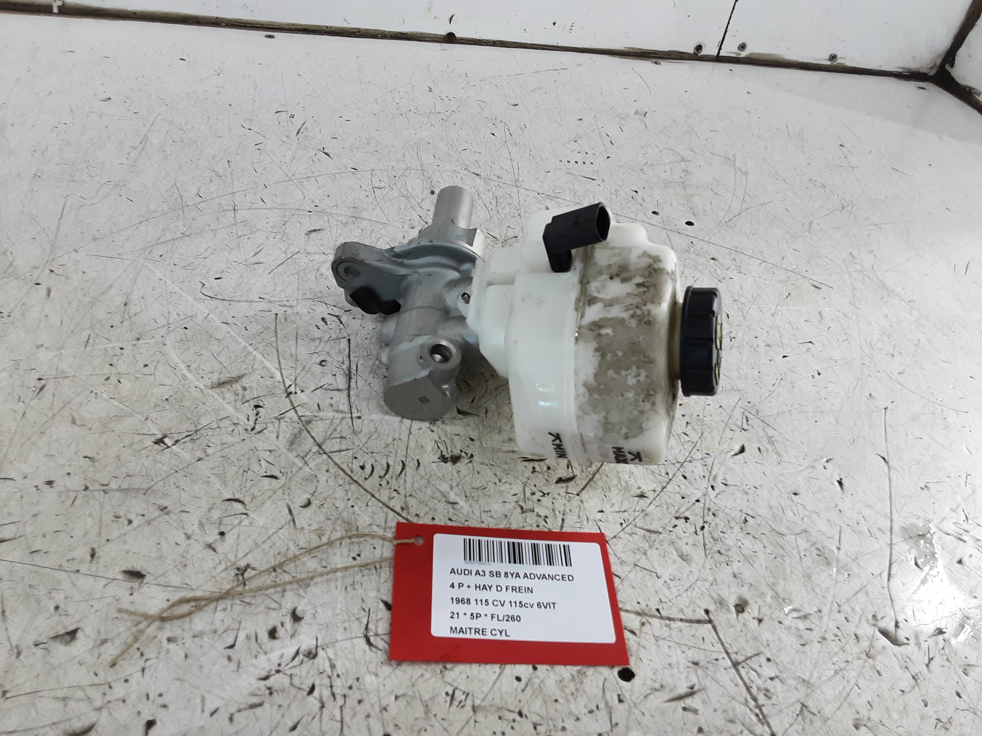 HOOFDREMCILINDER Audi A3 5D/20+