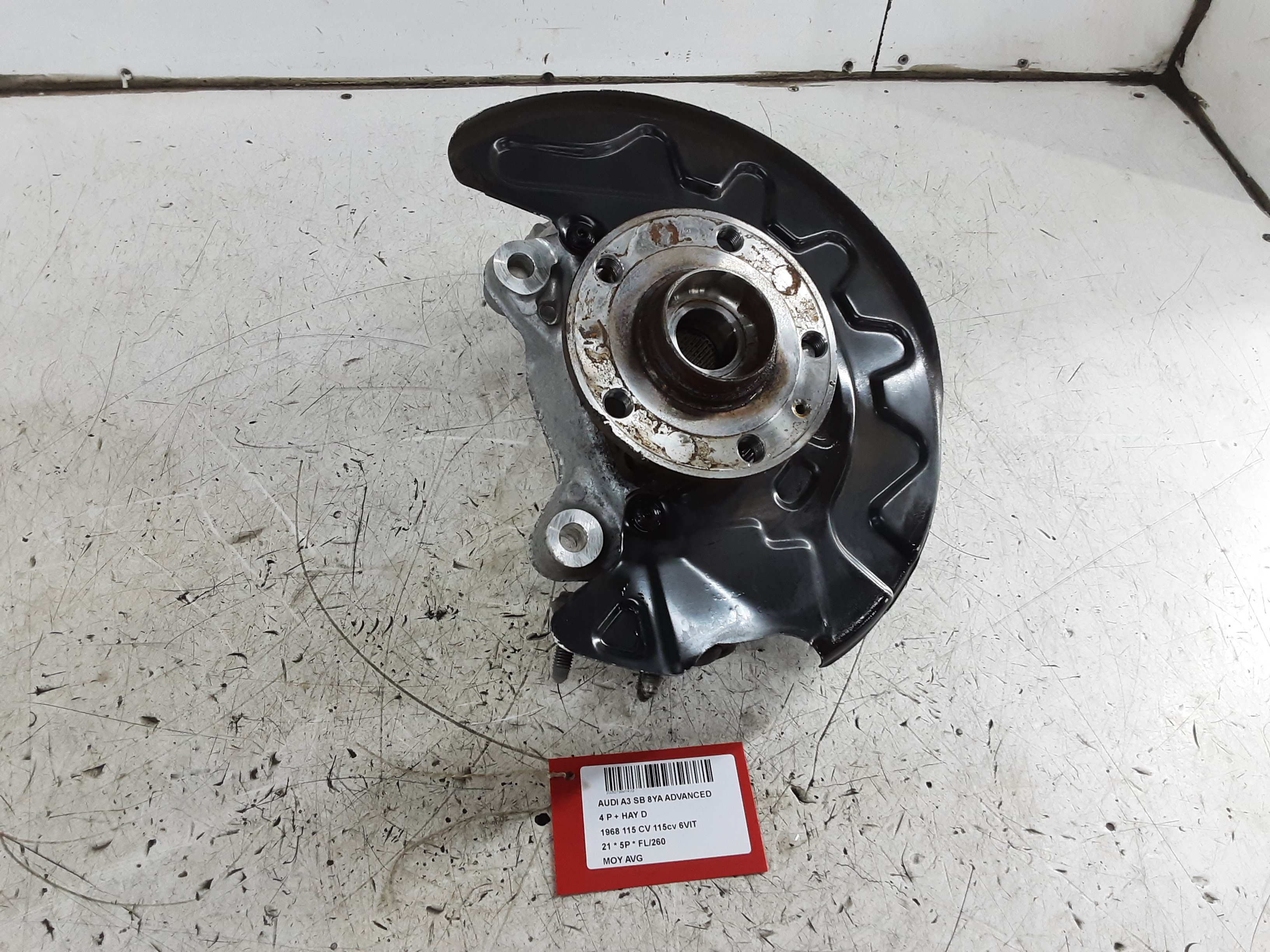 WIELNAAF VOOR LINKS Audi A3 5D/20+