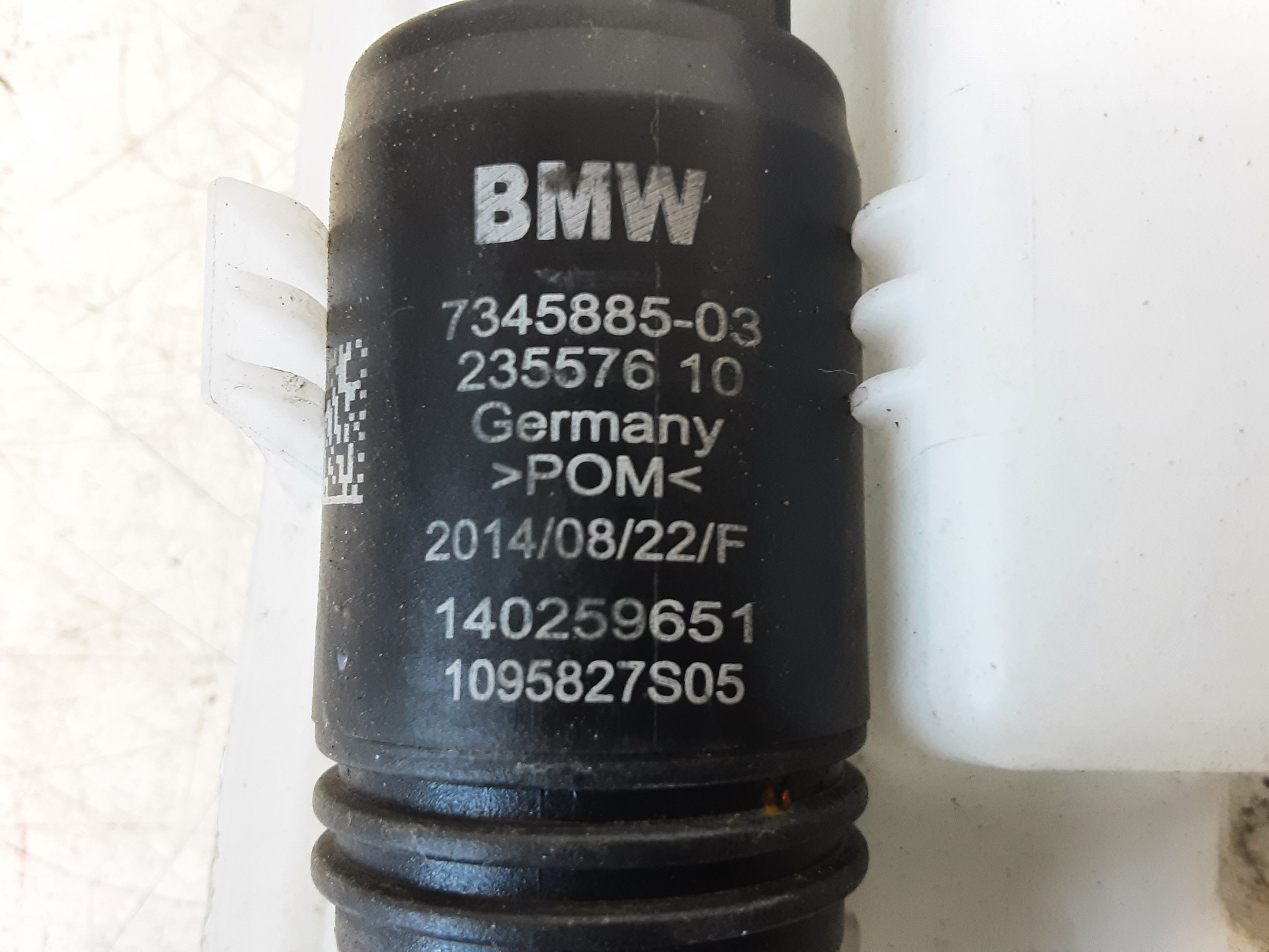 MOTEUR DE LAVE-GLACE AVANT Bmw 2 F22/3 COUPE 7/13+