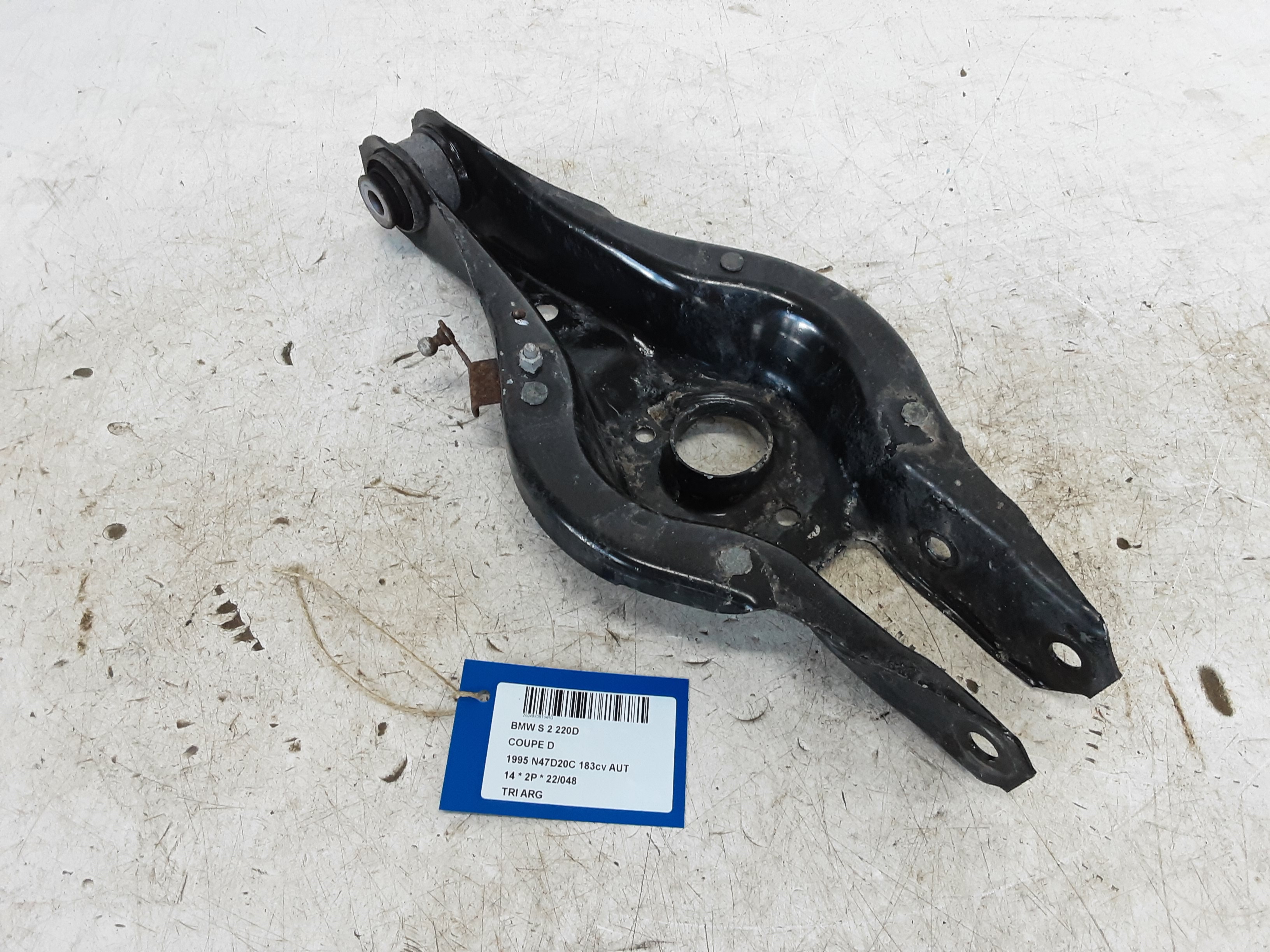 TRIANGLE ARRIERE GAUCHE Bmw 2 F22/3 COUPE 7/13+
