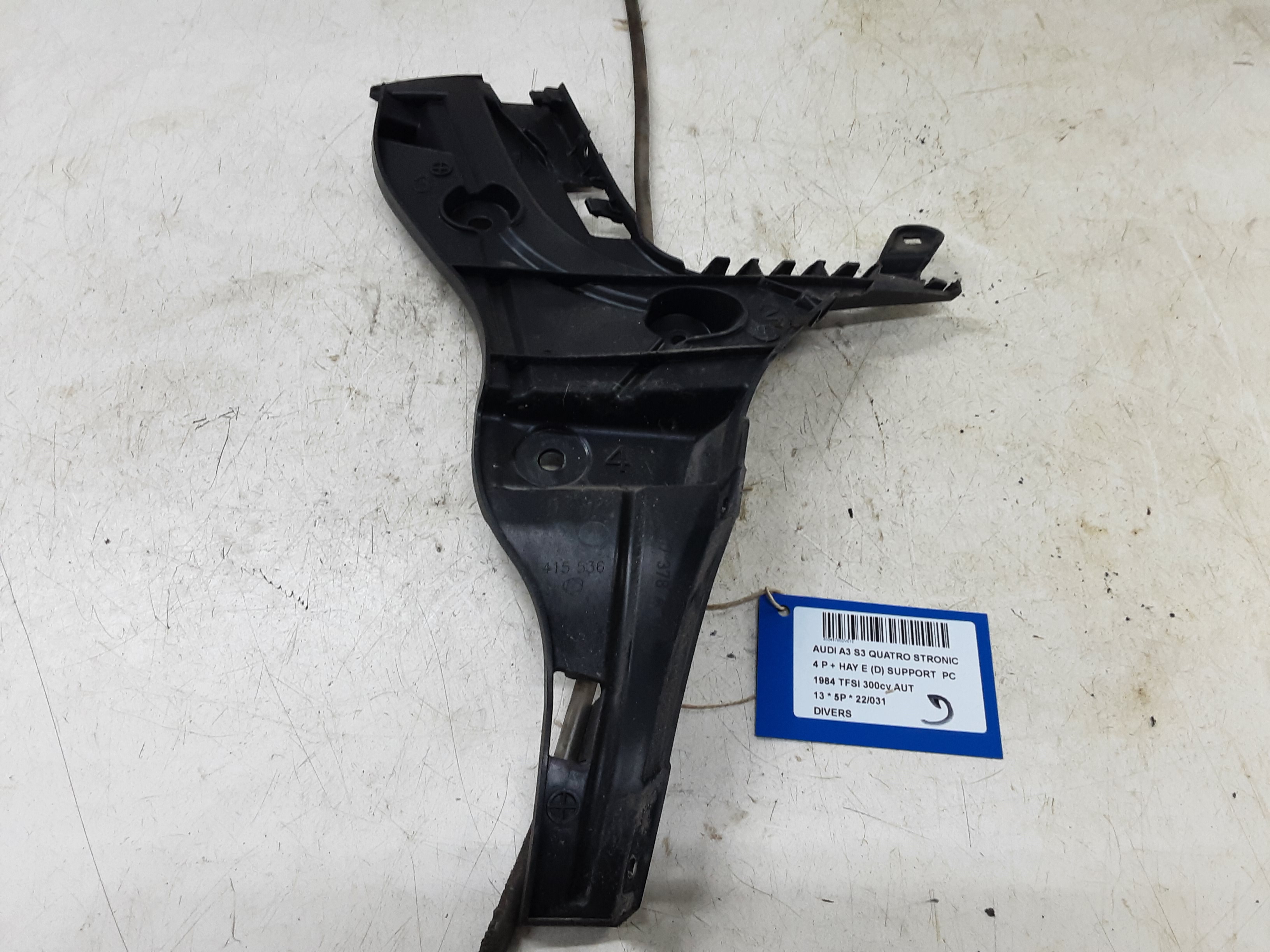 DIVERS Audi A3 3,5D 9/12 - 16