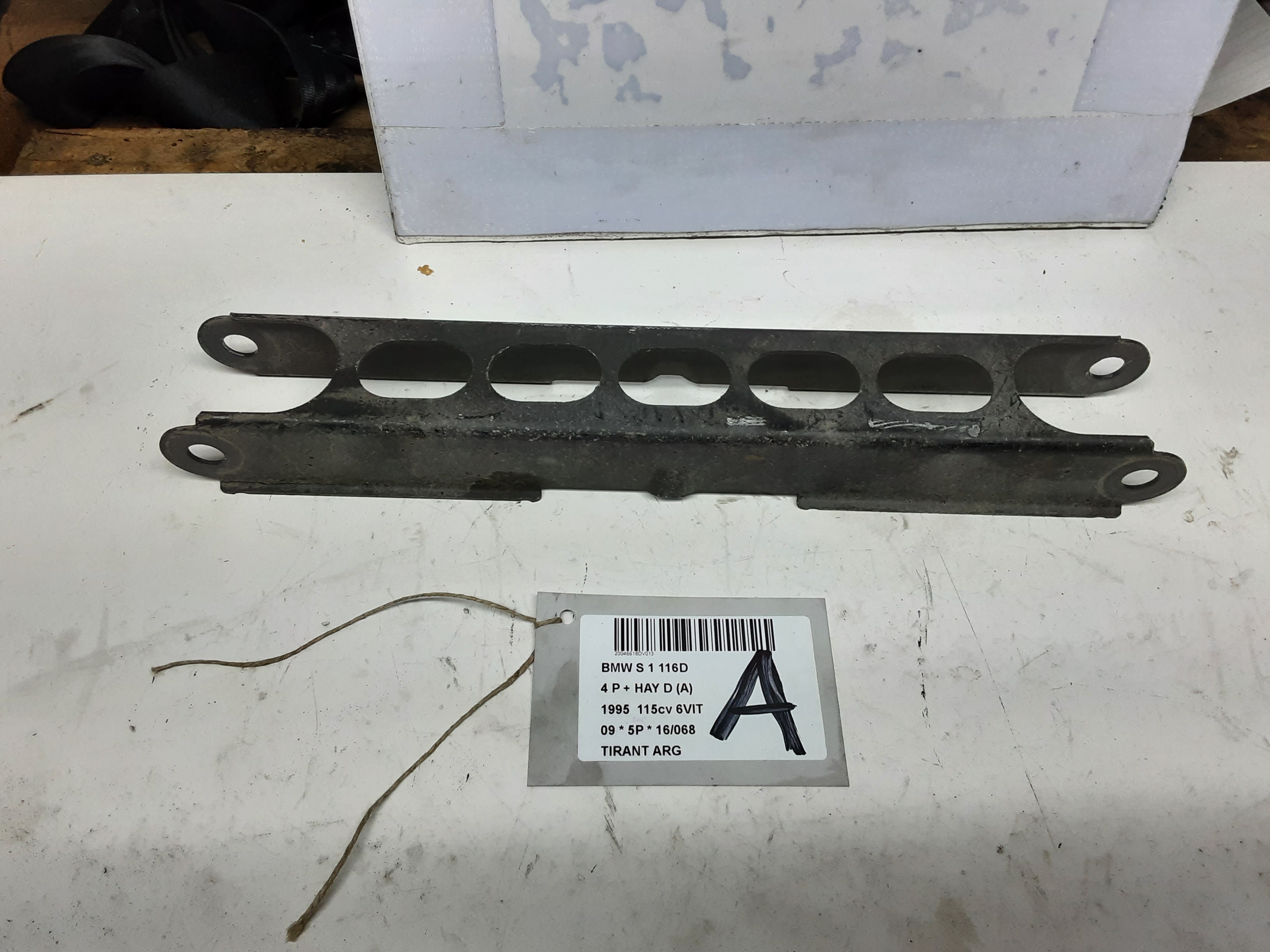 DRAAGARM ACHTER LINKS Bmw 1 E81/87 4/07 - 12