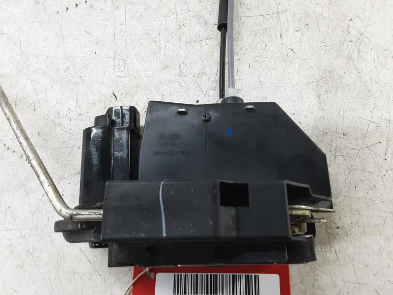 VERROUILLAGE DE PORTE AVANT DROITE Hyundai I10 08 - 13