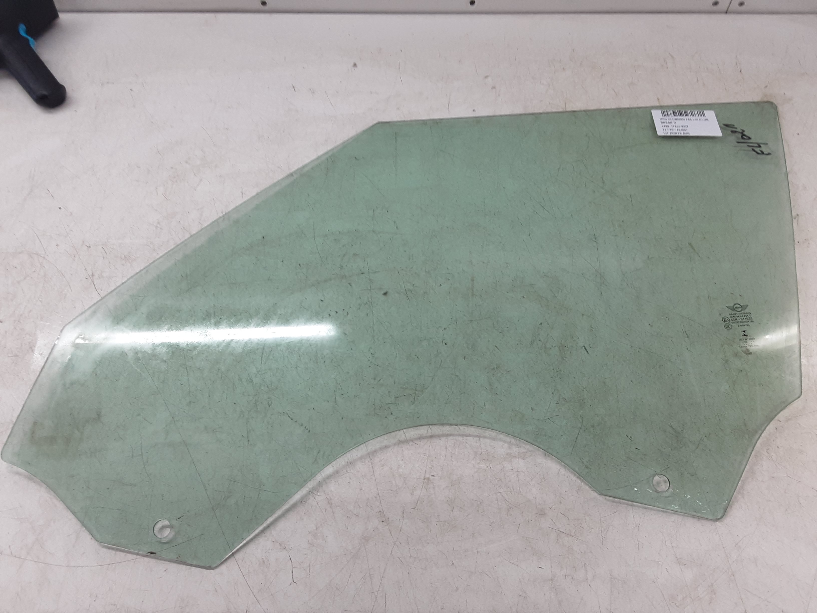 VITRE DE PORTE AVANT GAUCHE Mini F54 : Clubman 11/14+