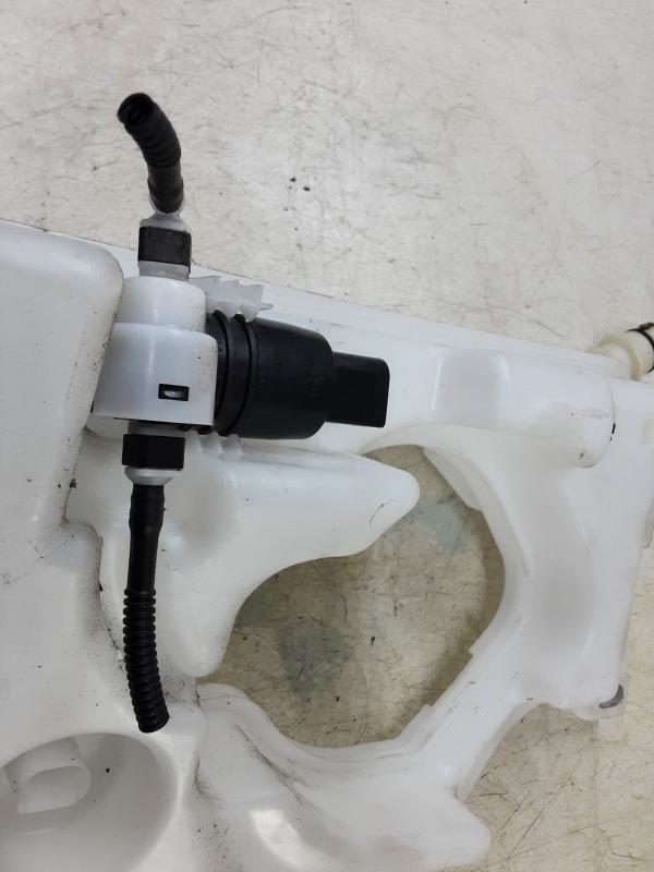 SCHEIBENSPRÜHERPUMPE VORNE Mini F54 : Clubman 11/14+