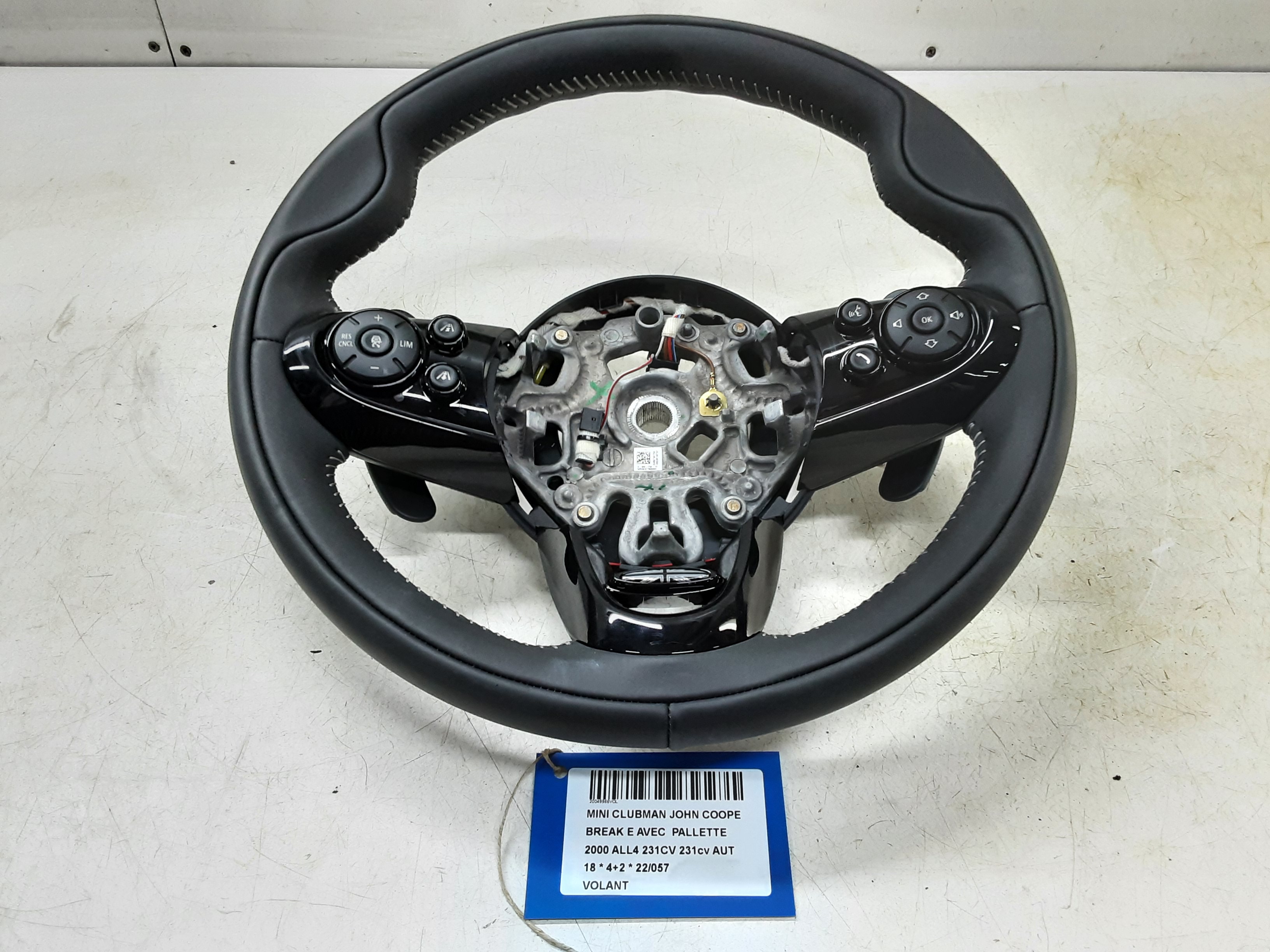 VOLANT Mini F54 : Clubman 11/14+