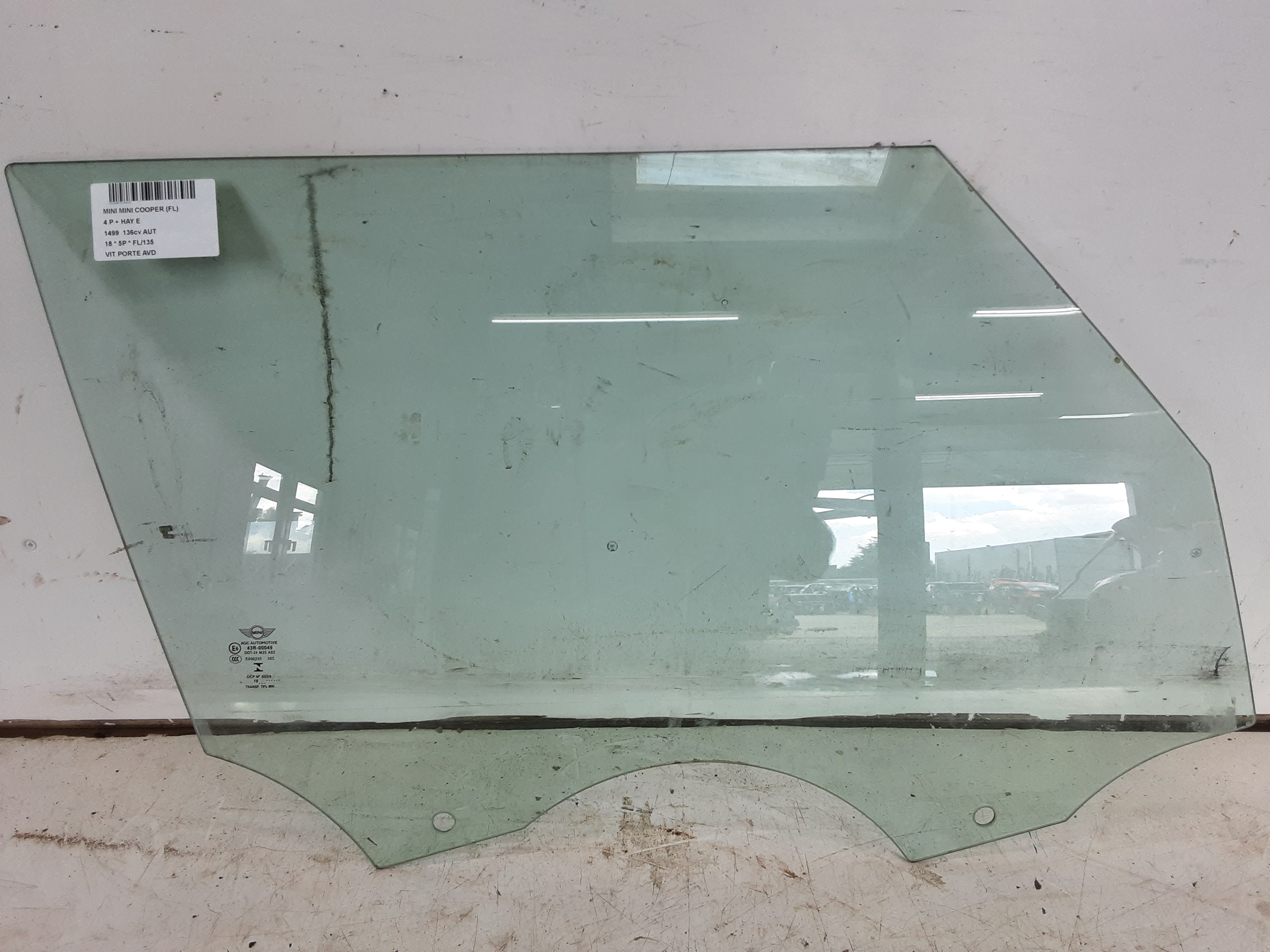 VITRE DE PORTE AVANT DROITE Mini F55 5-portes : 07/14 &gt;