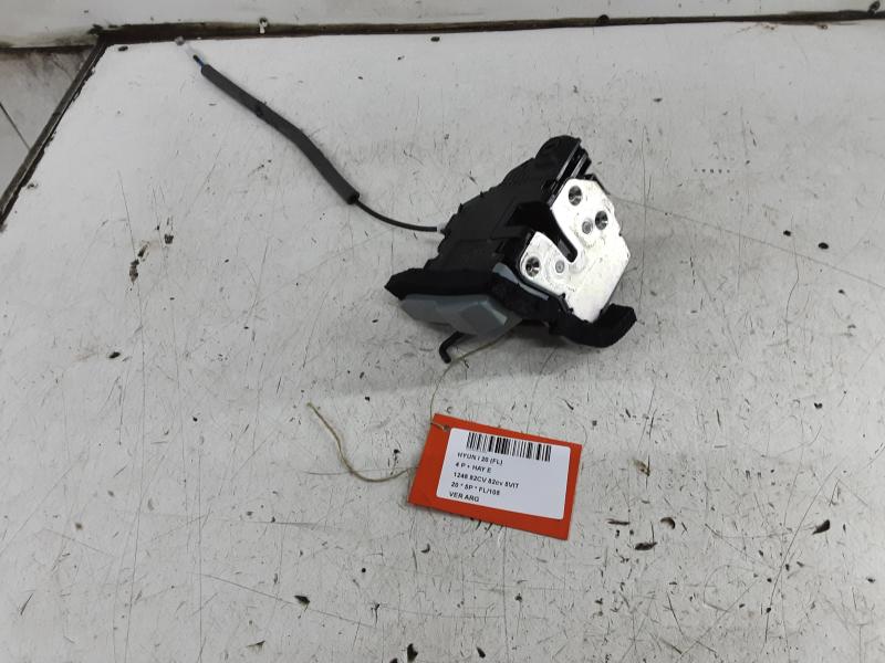 VERGRENDELING ACHTER LINKS Hyundai I20 (3) Face Lift 8/18 - 08/20