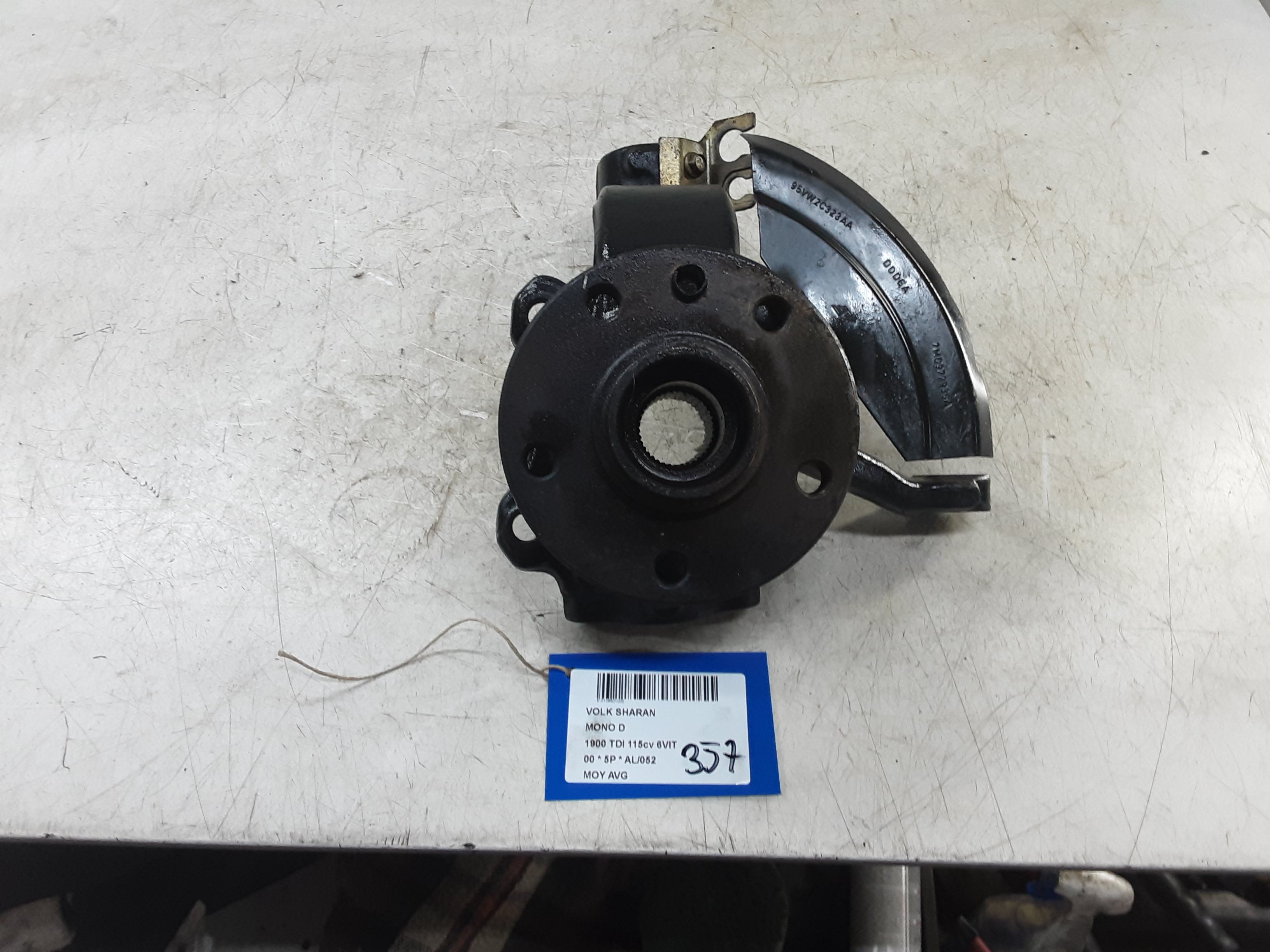 WIELNAAF VOOR LINKS Vw SHARAN (1) 95 - 4/00