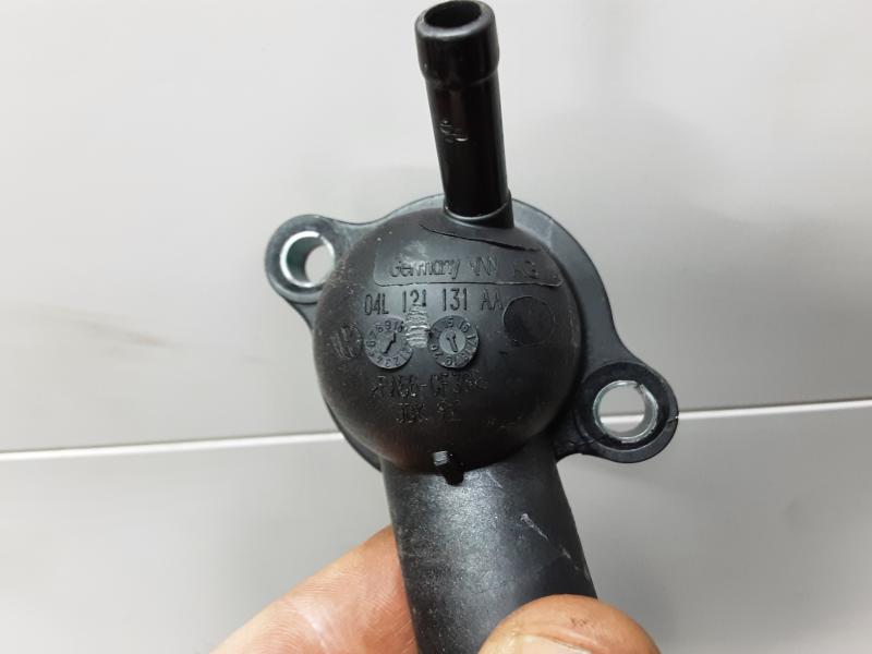 DURITE DE REFROIDISSEMENT D'EAU Seat LEON (3) (5F) 1/13 - 1/17