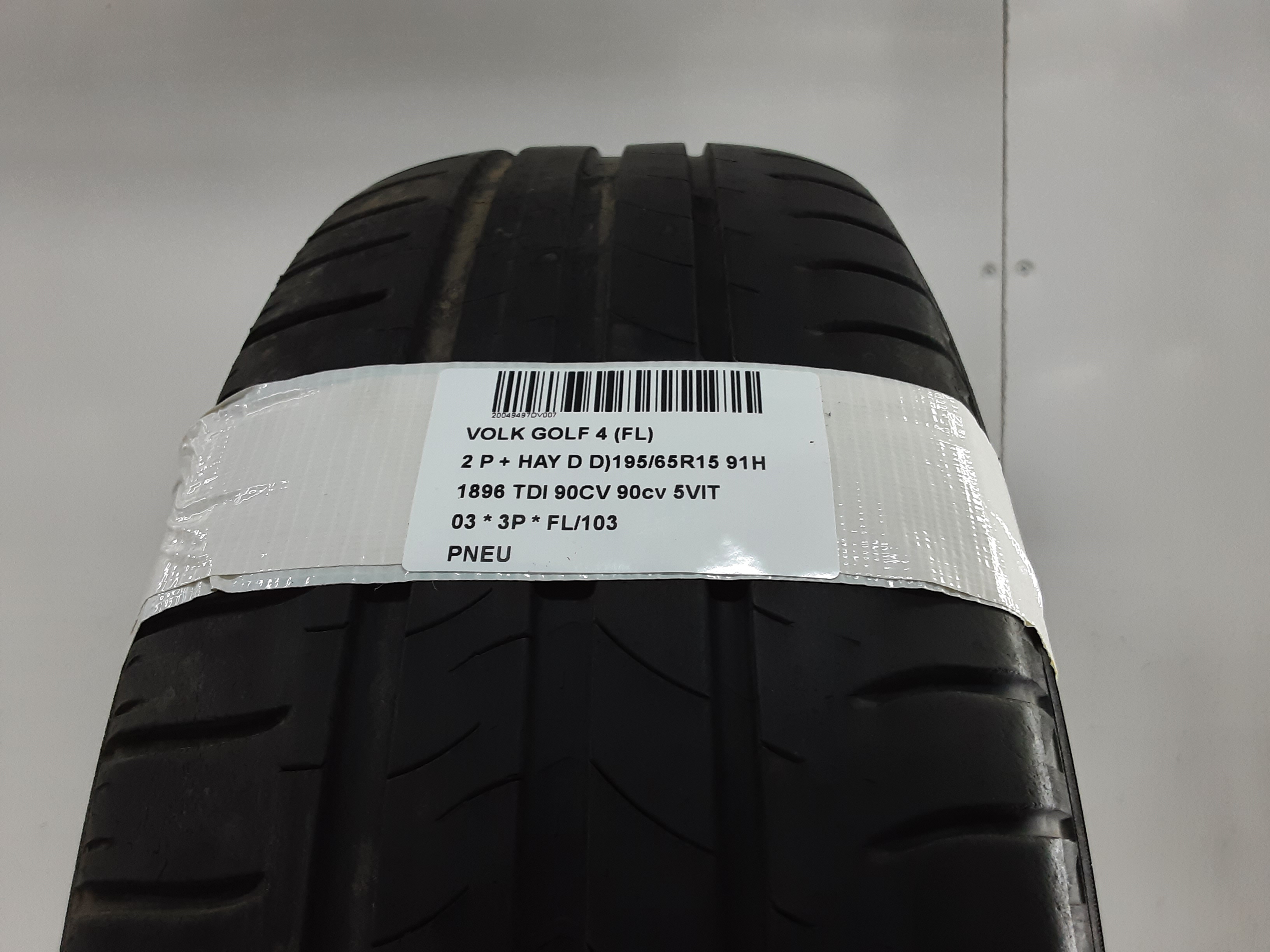 PNEU Vw GOLF IV 11/97 - 03