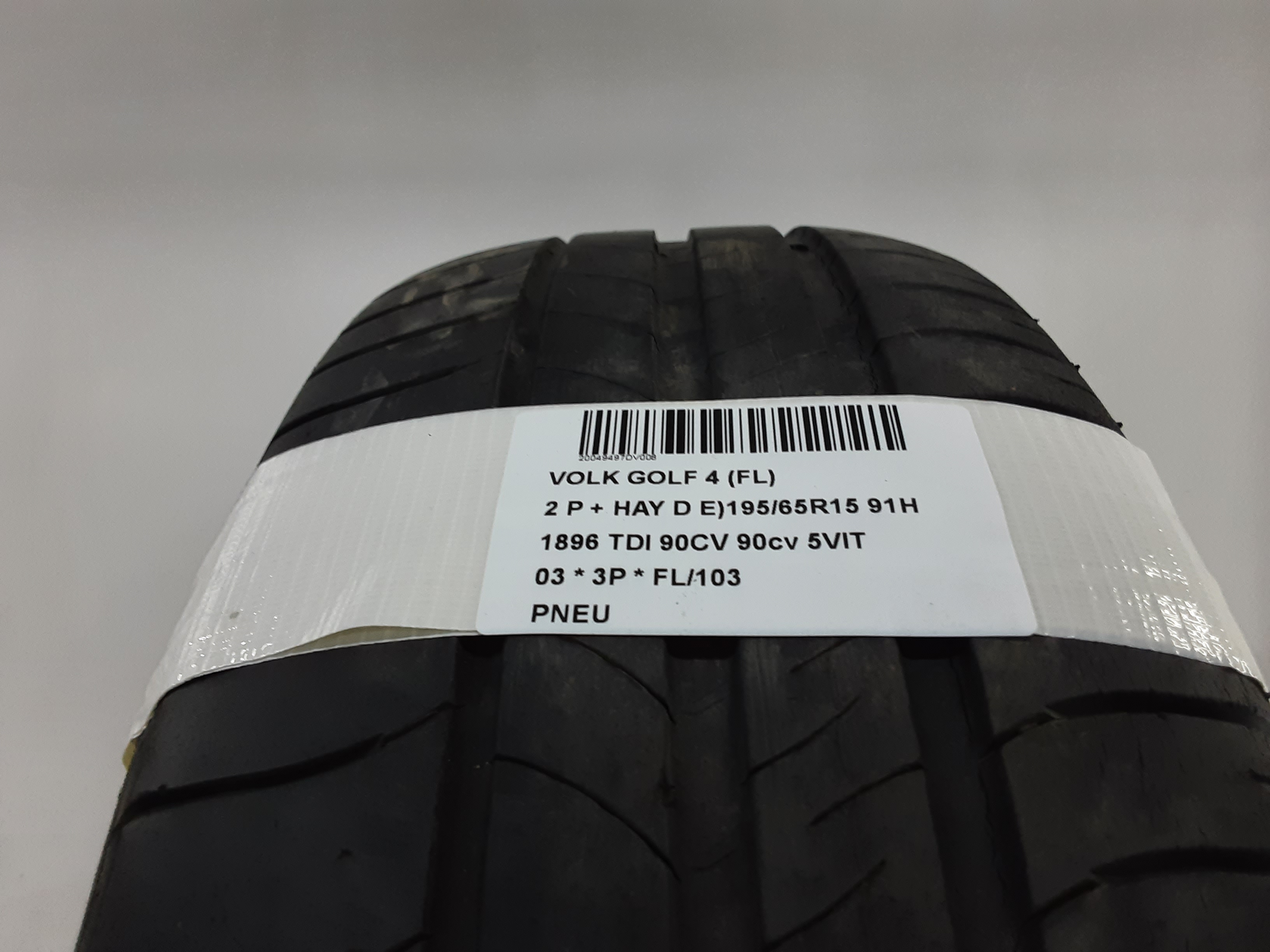 PNEU Vw GOLF IV 11/97 - 03