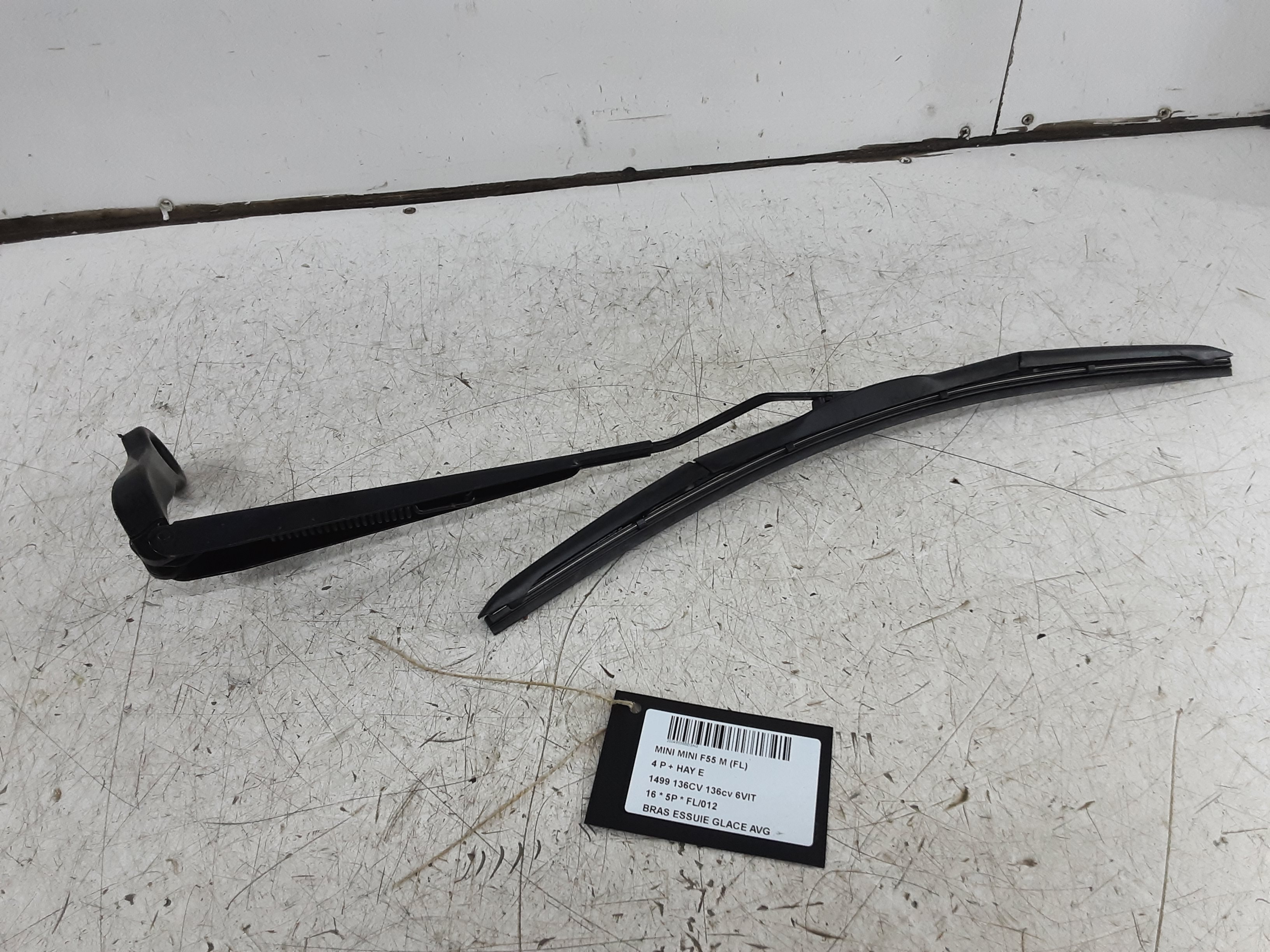RUITENWISSERARM LINKS VOOR Mini F55 5-portes : 07/14 &gt;