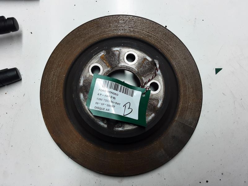 REMSCHIJF ACHTER Ford MONDEO 06/07 -  09/10