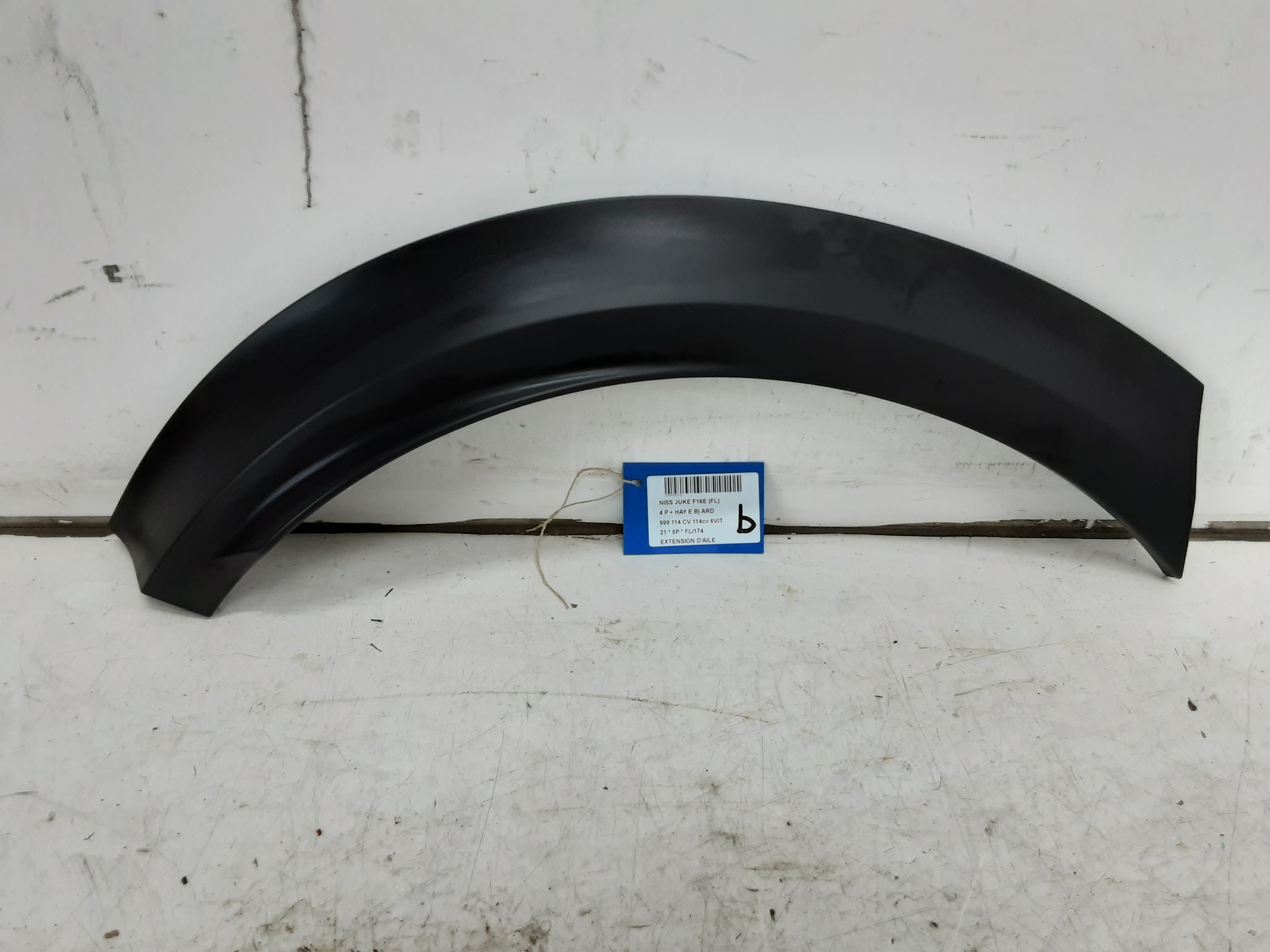 SLUITPANEEL SPATBORD Nissan JUKE 8/19+