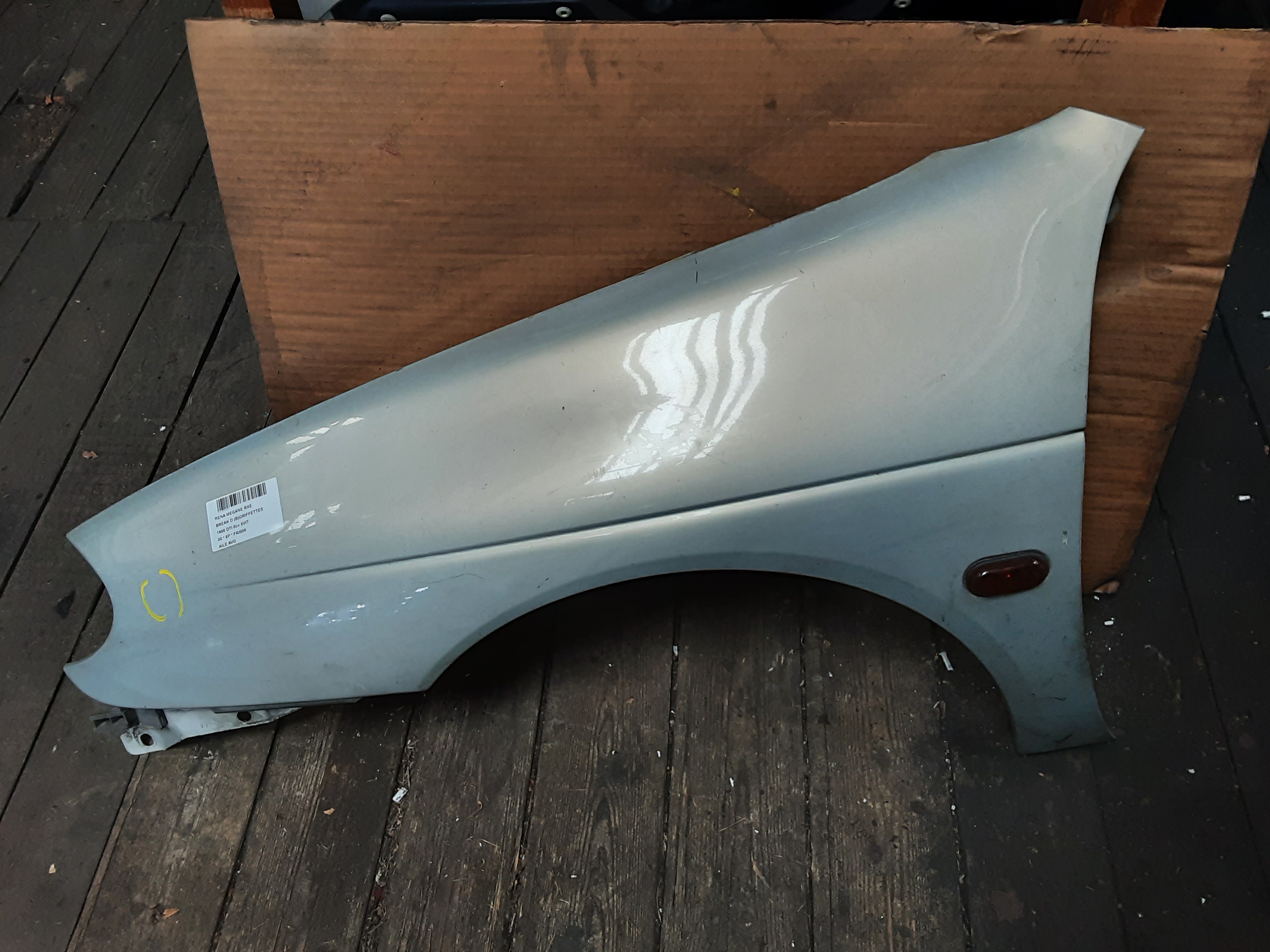 SPATBORD VOOR LINKS Renault MEGANE - 10/02