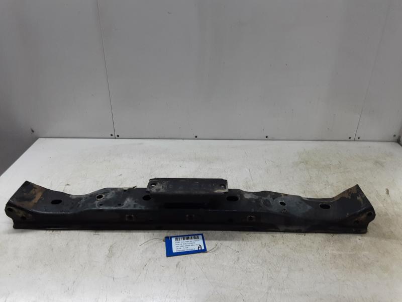 TRAVERSE CENTRALE Mercedes-Benz 350 D 4MATIC V6