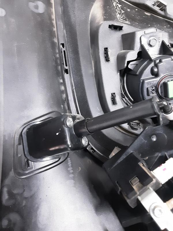 MOTOR KOPLICHTSPROEIER LINKS Mercedes-Benz 350 D 4MATIC V6