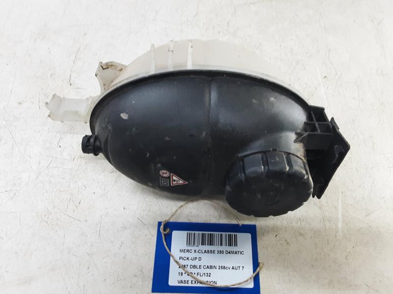 EXPANSIERESERVOIR Mercedes-Benz 350 D 4MATIC V6