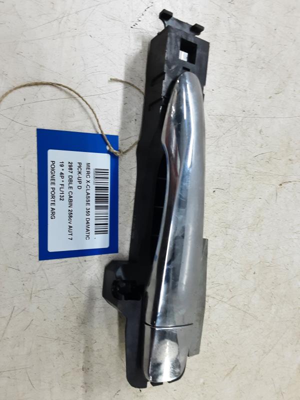 DOOR HANDLE REAR LEFT Mercedes-Benz 350 D 4MATIC V6
