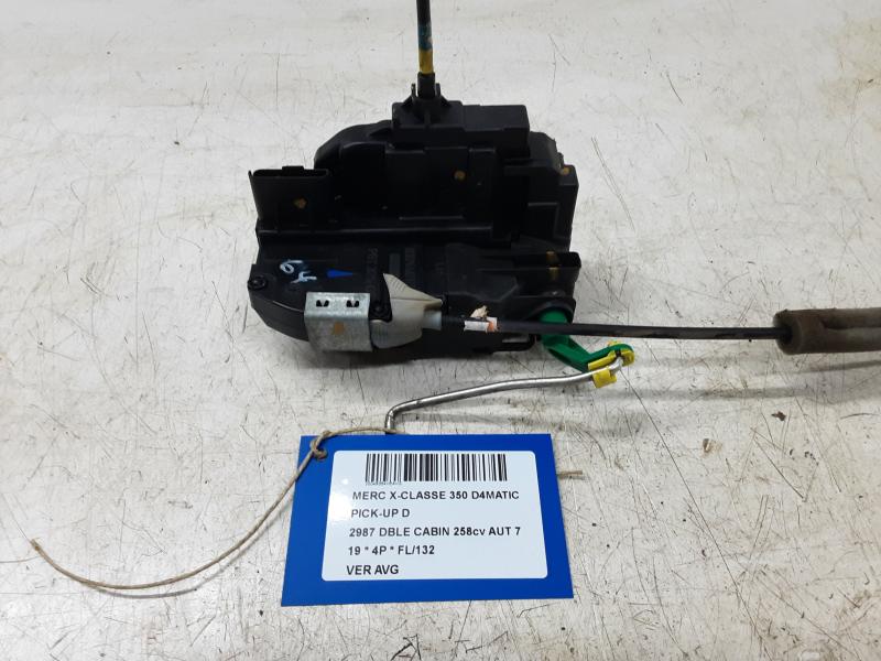 VERGRENDELING VOOR LINKS Mercedes-Benz 350 D 4MATIC V6