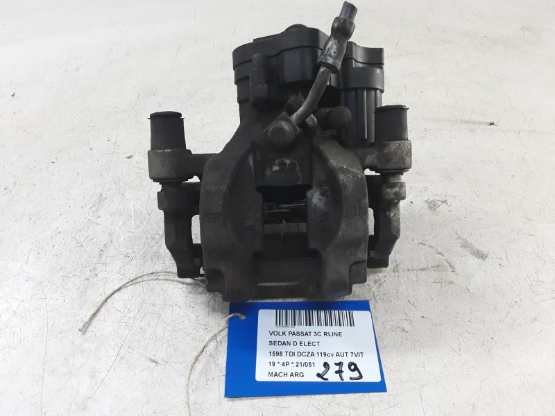 REMKLAUW ACHTER LINKS Vw PASSAT 11/14 - 19