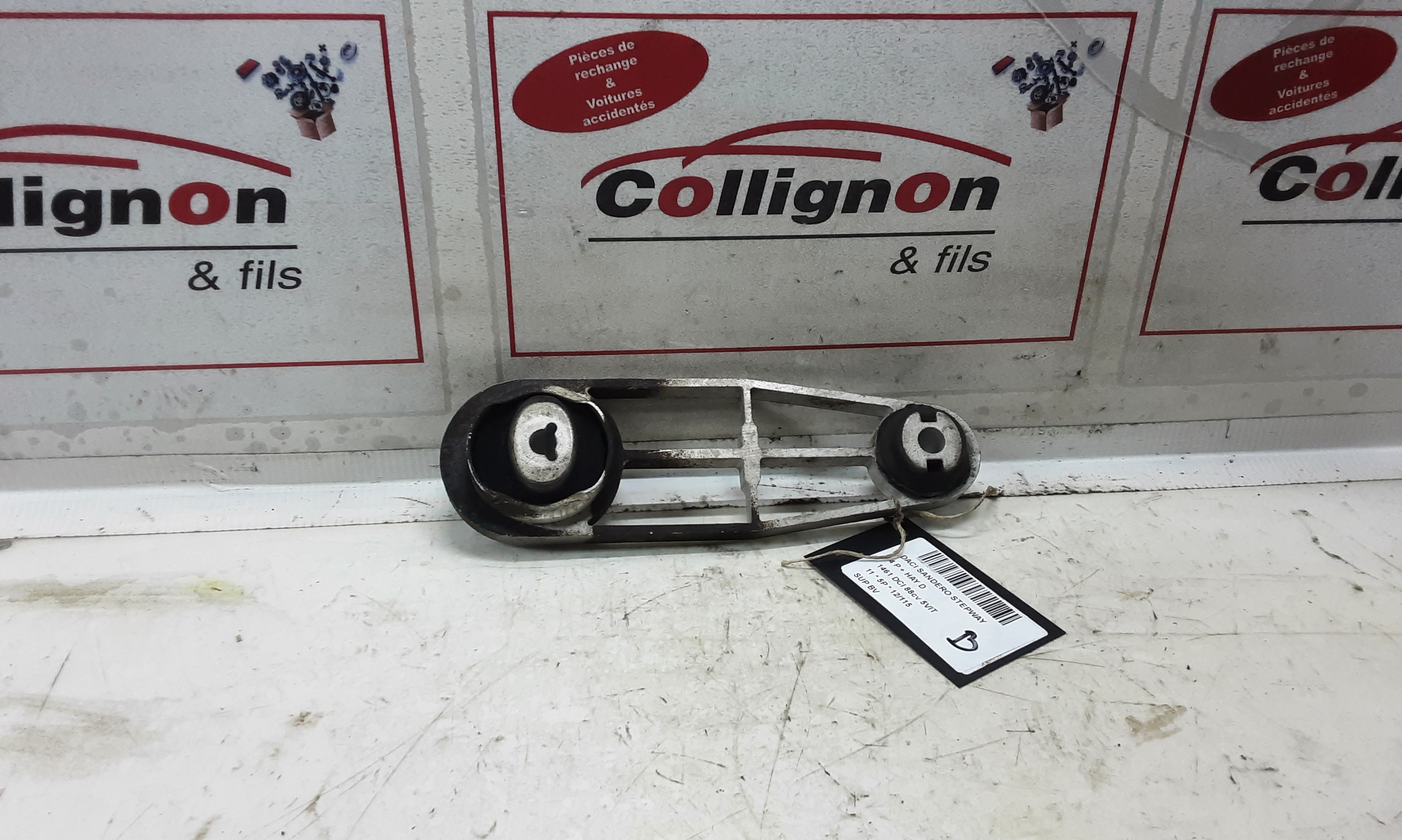 GEARBOX MOUNT