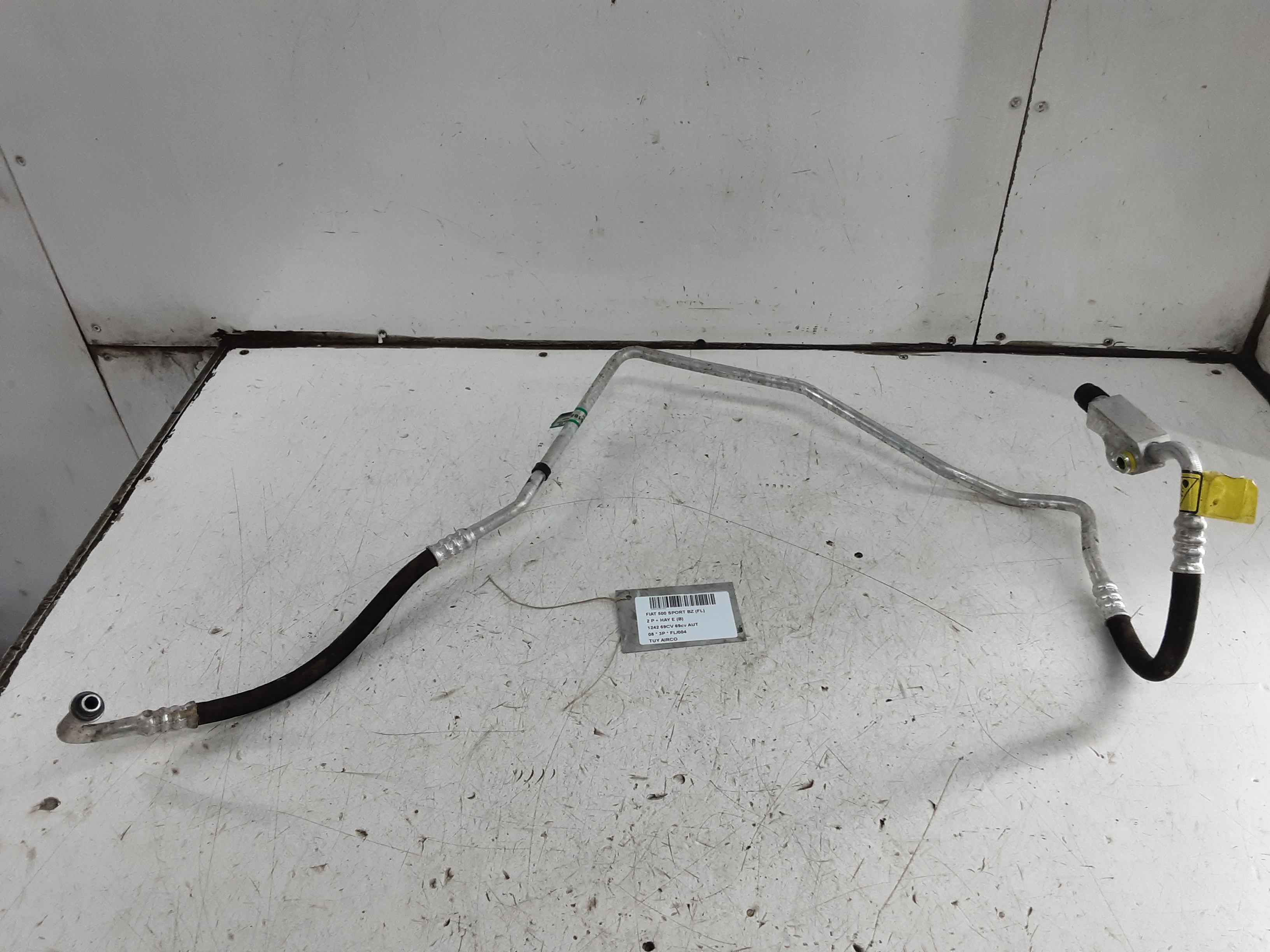 TUYAU D&#039;AIRCO Fiat 500 07 - 15