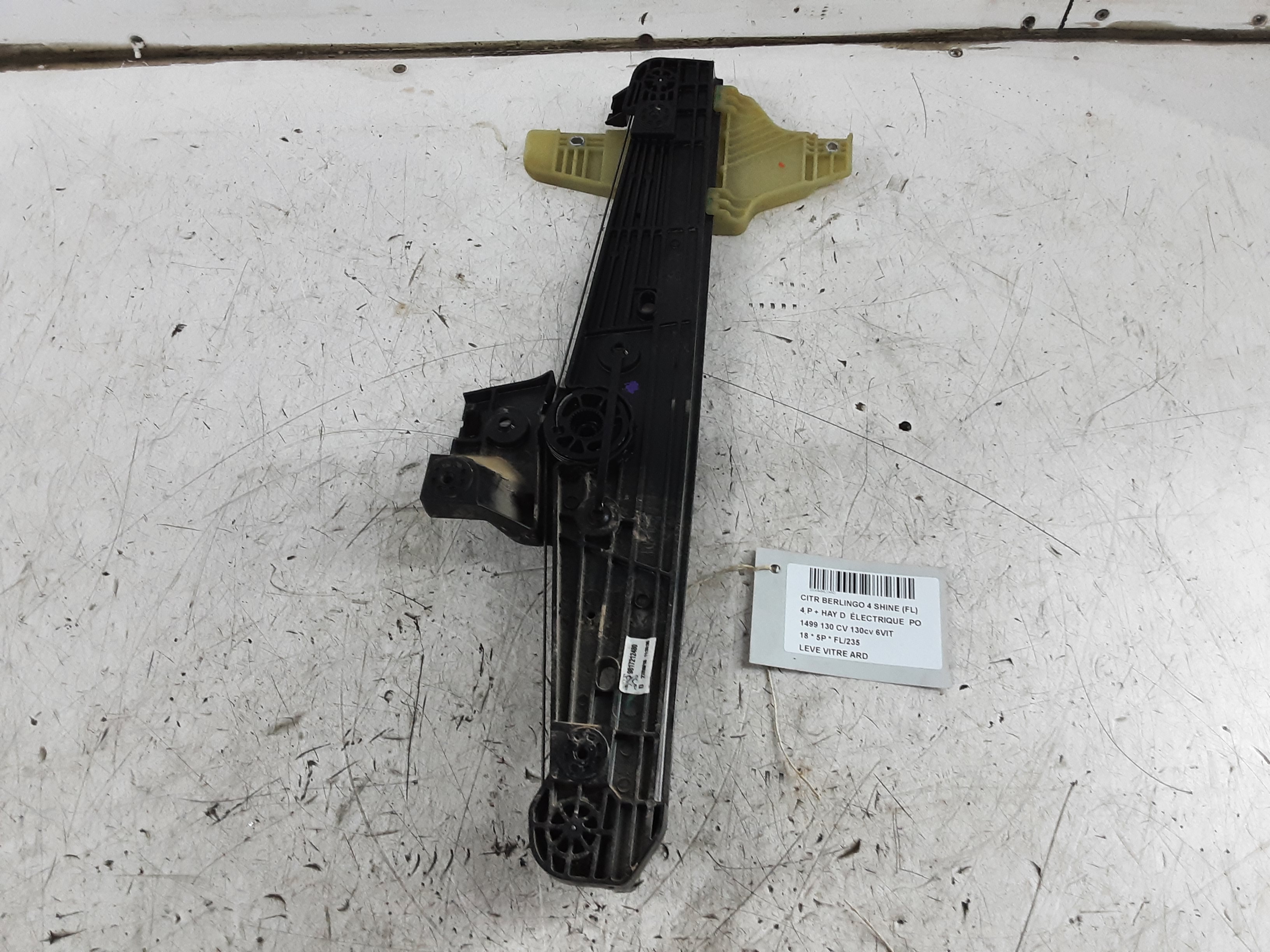 LEVE-VITRE DE PORTE ARRIERE DROITE Citroen BERLINGO 9/18+