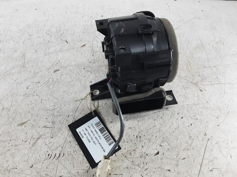 DIVERS Toyota YARIS (5) FaceLift 4/2017 - 2/20