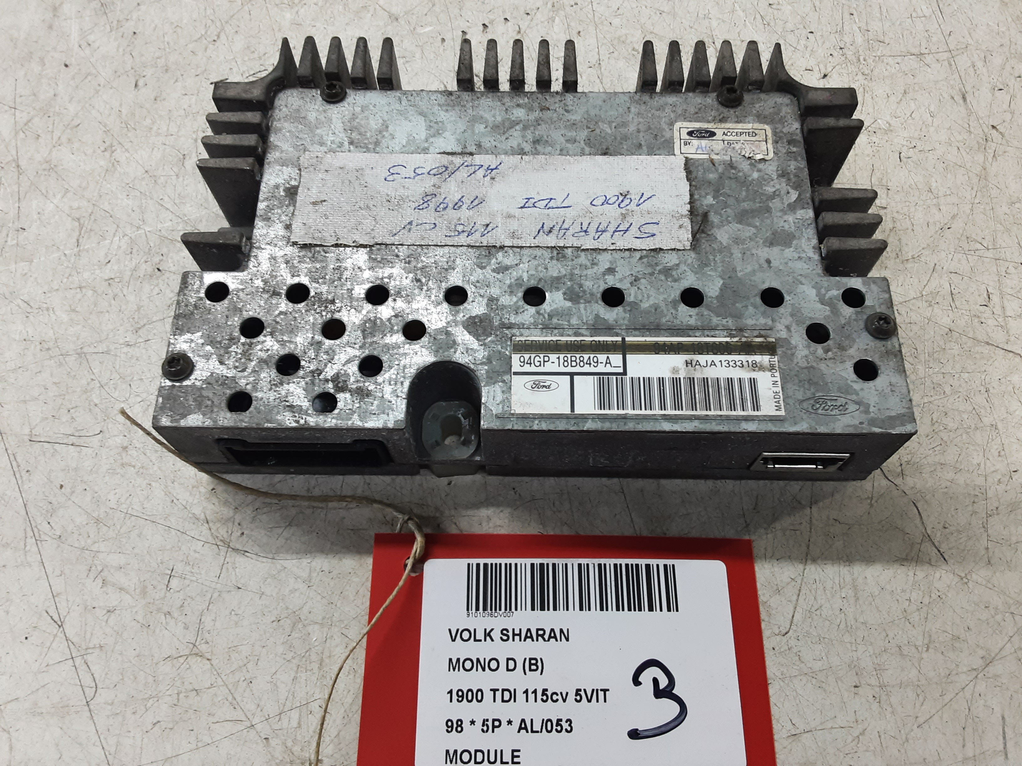 MODULE Vw SHARAN (1) 95 - 4/00