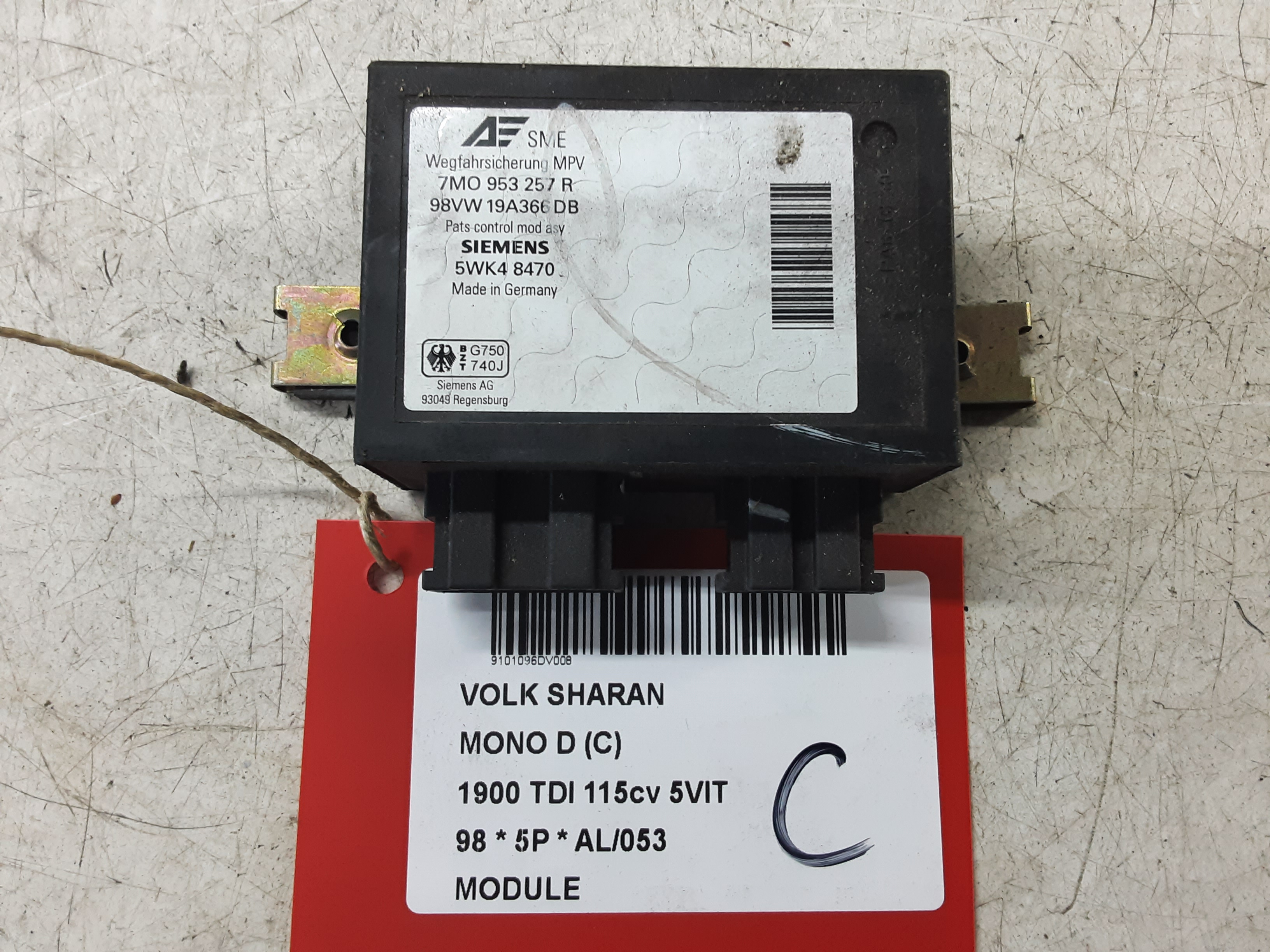 MODULE Vw SHARAN (1) 95 - 4/00
