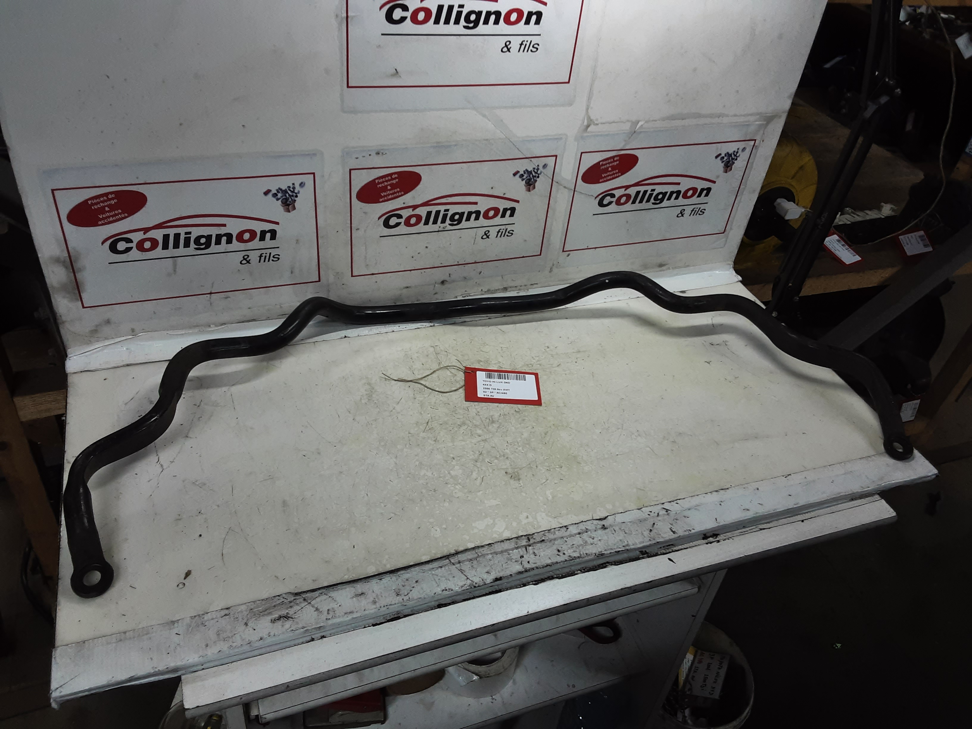 STABILISATORSTANG VOOR Toyota HI-LUX 97 - 05