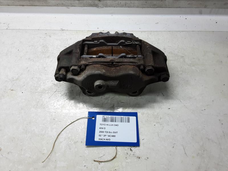 REMKLAUW VOOR RECHTS Toyota HI-LUX 97 - 05