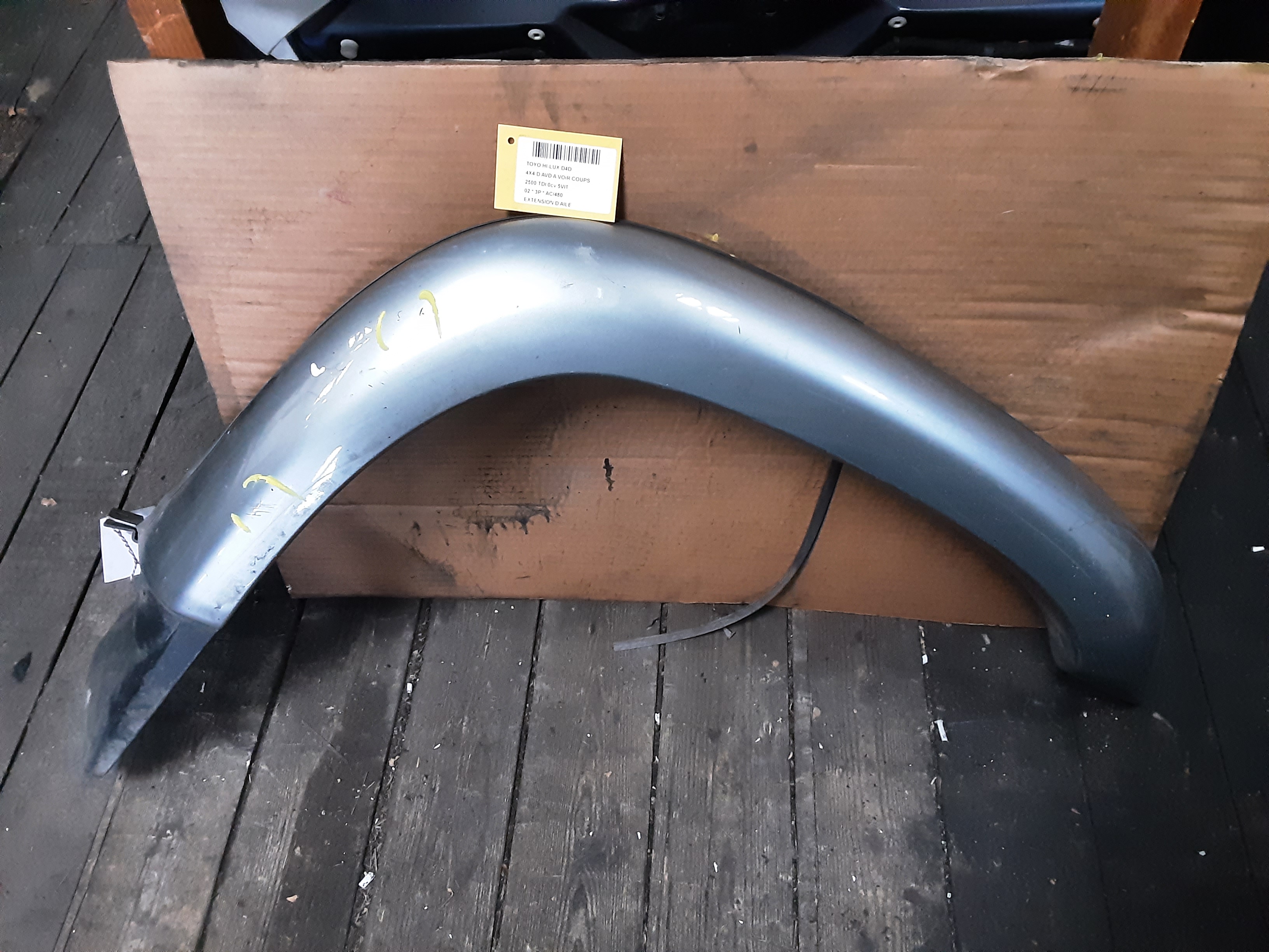 SLUITPANEEL SPATBORD Toyota HI-LUX 97 - 05