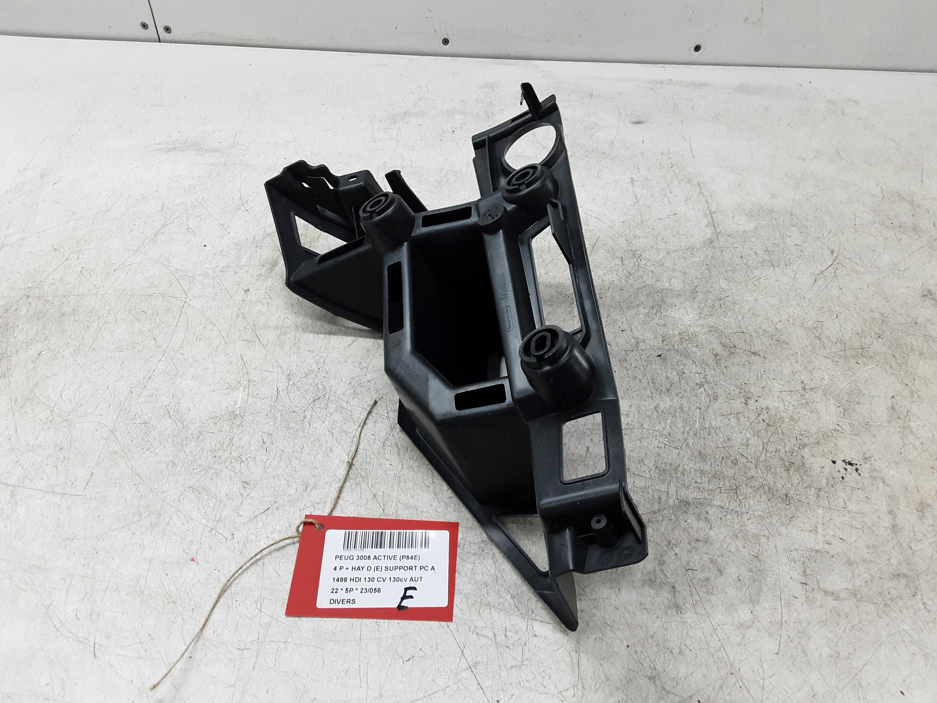 DIVERS Peugeot 3008 (2) 10/20+ FaceLift