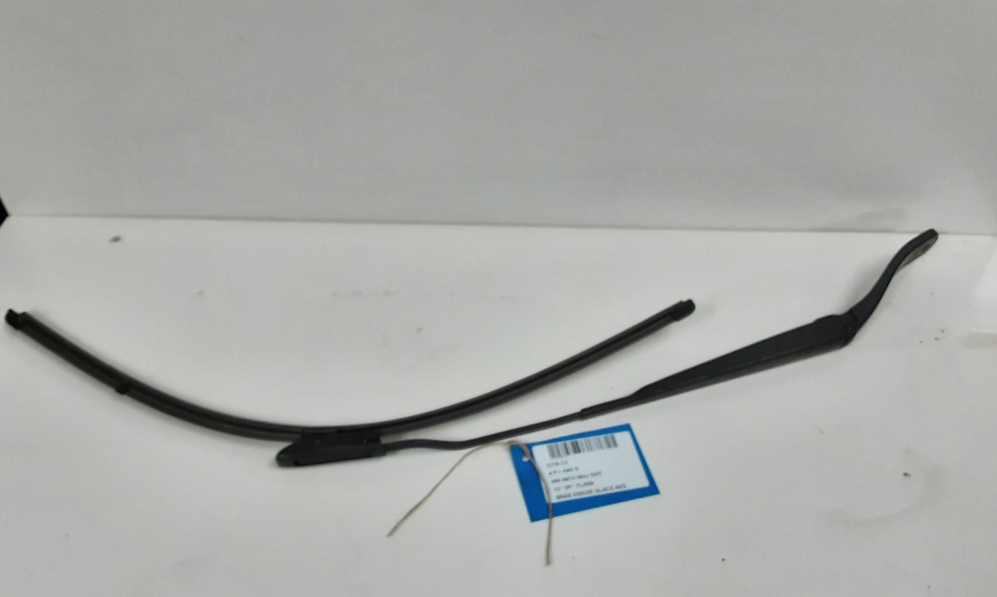 RUITENWISSERARM LINKS VOOR Citroen C3 11/09 - 16