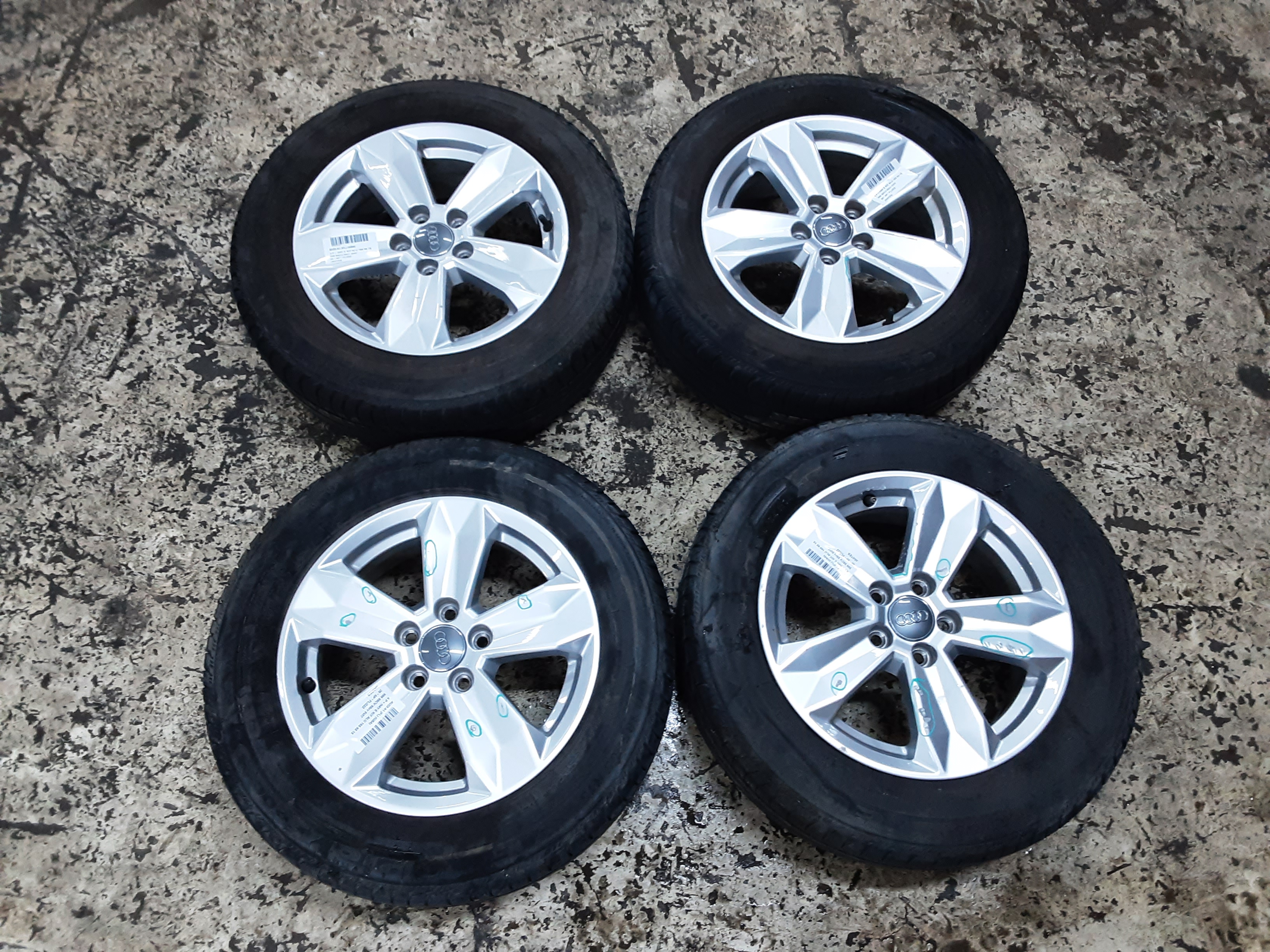 RIM Audi A1 12/18+