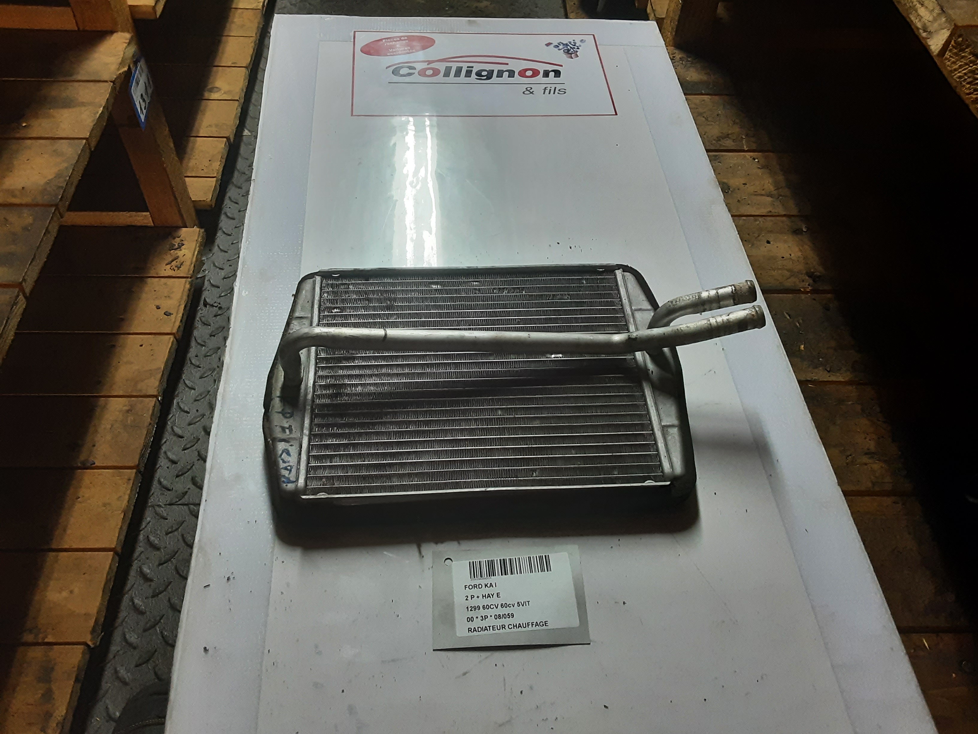 KACHELRADIATOR Ford KA 10/96 - 08