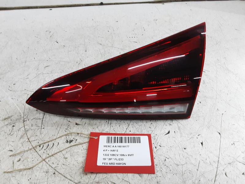 LICHT ACHTERKLEP RECHTS Mercedes-Benz A W177 18 - 2/23