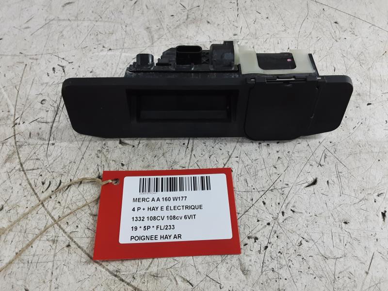POIGNEE DE HAYON ARRIERE Mercedes-Benz A W177 18 - 2/23