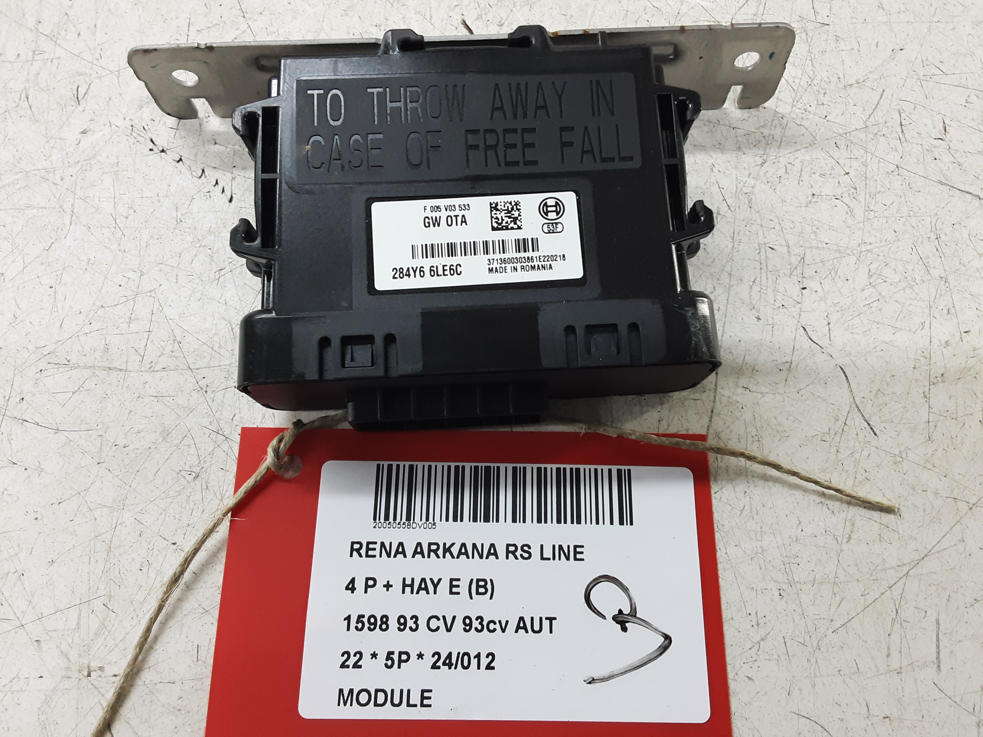 MODULE Renault ARKANA 3/21 +