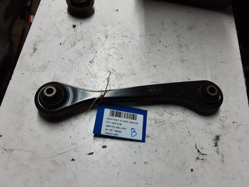 DRAAGARM ACHTER RECHTS Vw GOLF V 11/03 - 08