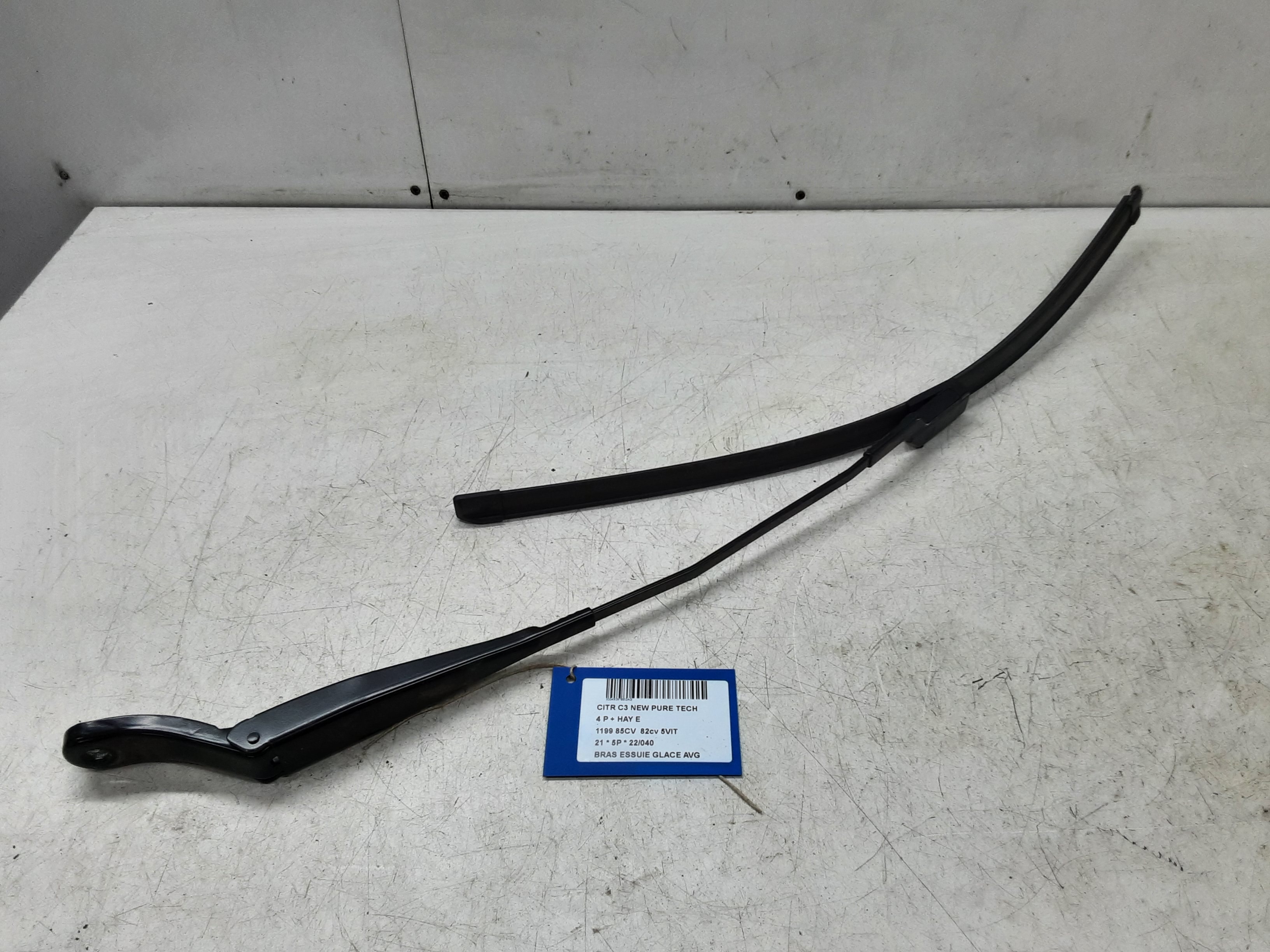 RUITENWISSERARM LINKS VOOR Citroen C3 (III) 10/16-9/20