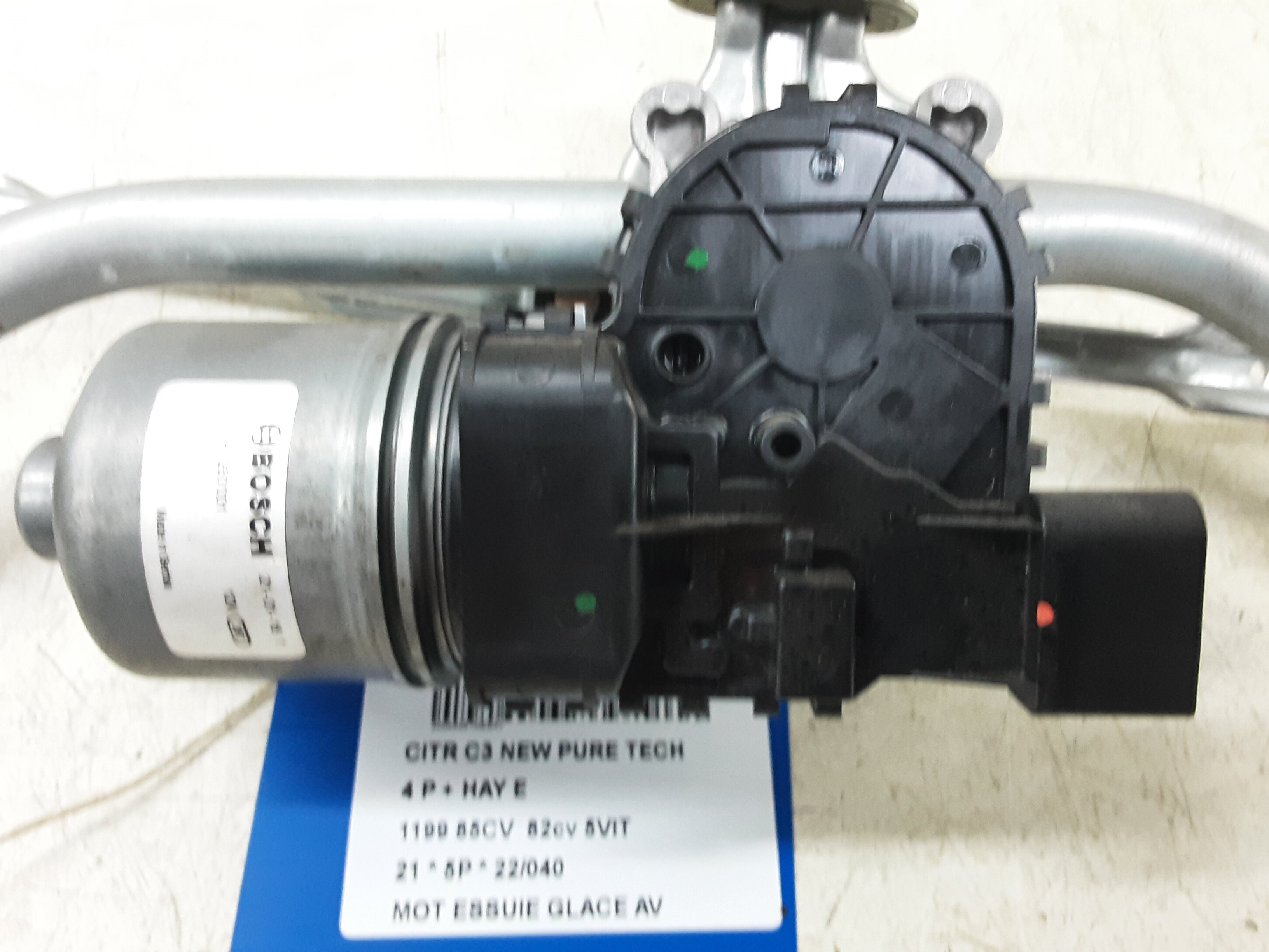 MOTOR RUITENWISSERS VOOR Citroen C3 (III) 10/16-9/20